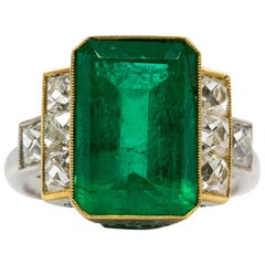 Platinum Art Deco Natural GIA F1 Emerald and French Cut Diamonds Ring