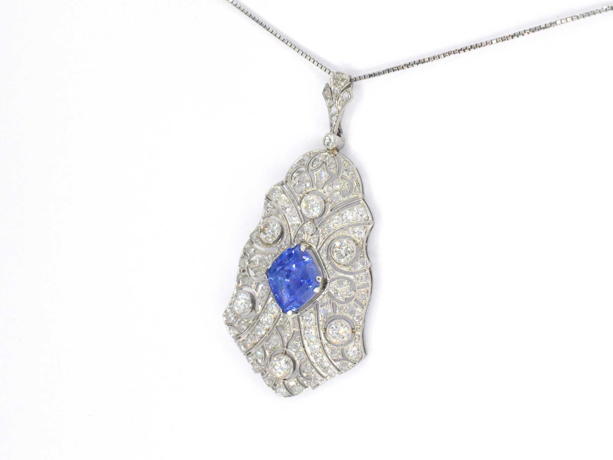 Art Deco Platinum Art deco necklace full set with diamonds and a natural Sapphire For Sale