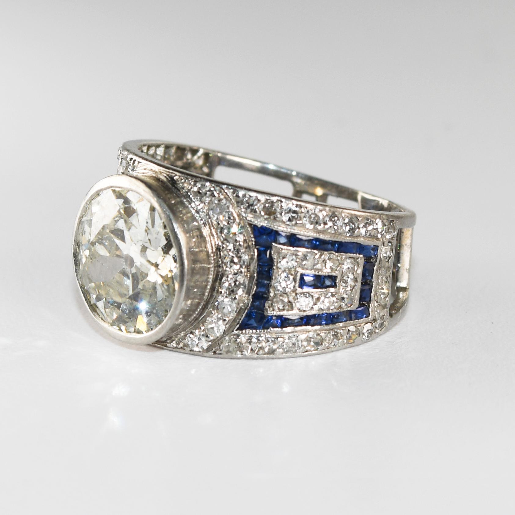 Anello in platino Art Deco con diamante vecchio taglio euro da 2,75 carati in vendita 1