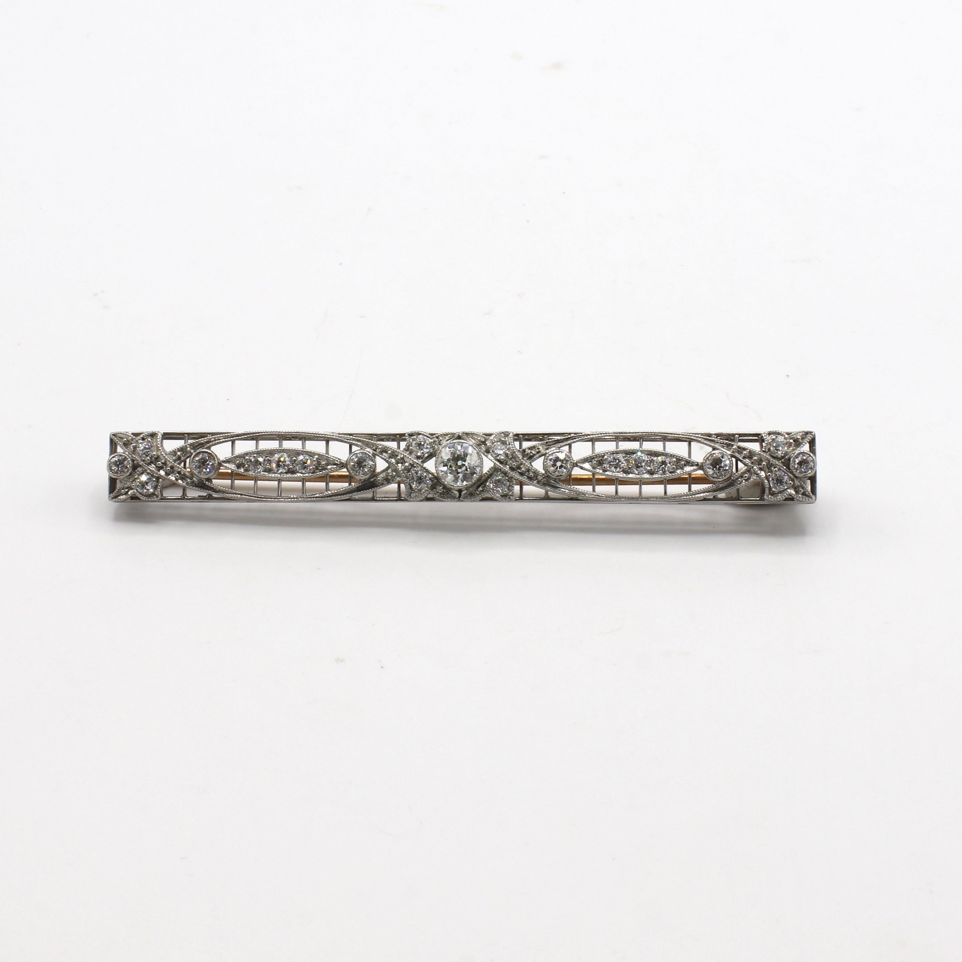 Platinum Art Deco Old European Cut Natural Diamond Bar Pin Brooch Pin For Sale 1