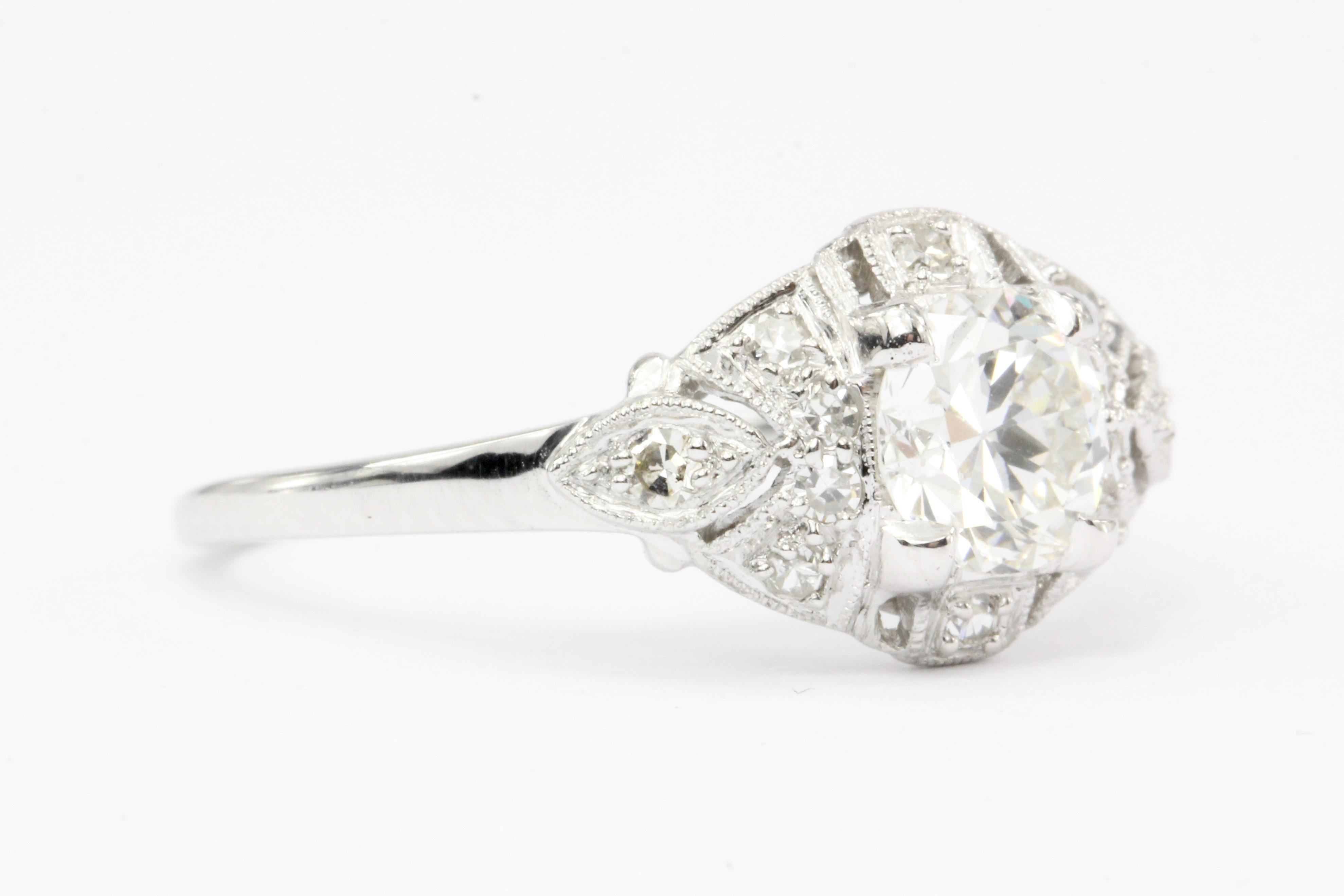 Platinum Art Deco Old European Cut Diamond Engagement Ring, circa 1920s In Excellent Condition In Cape May, NJ