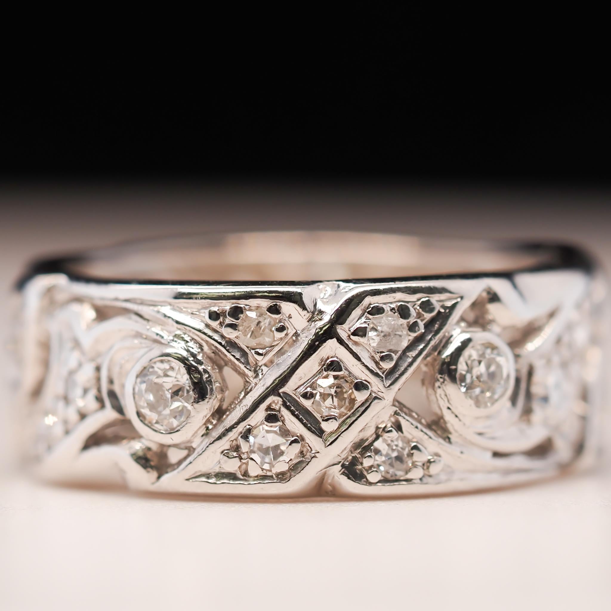 Platinum Art Deco Ornate Diamond Eternity Wedding Band For Sale 2