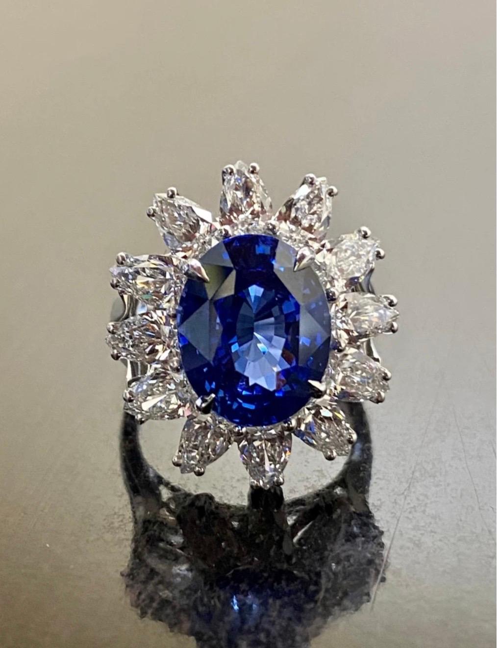 Platinum Art Deco Pear Shape Diamond 8.59 Carat Blue Sapphire Engagement Ring For Sale 2