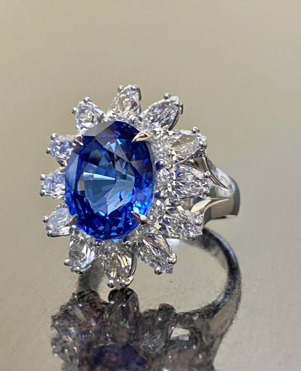 Platinum Art Deco Pear Shape Diamond 8.59 Carat Blue Sapphire Engagement Ring For Sale 3