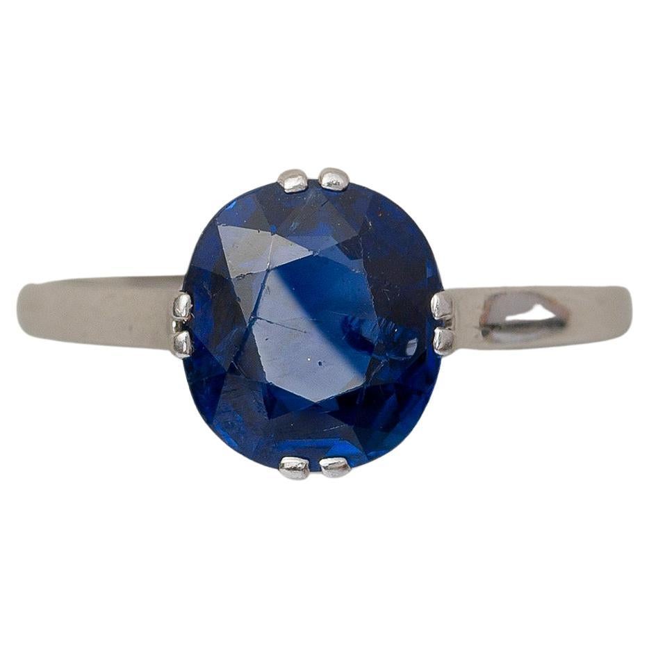 Platinum Art Deco Ring with Burma Sapphire For Sale
