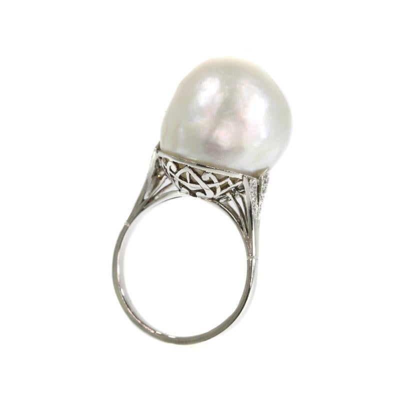 Women's Platinum Art Deco Ring with Certified Pearl and Diamonds, circa 1920 For Sale