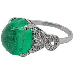Platinum Art Deco Ring with Colombian Cabochon Emerald and Diamonds