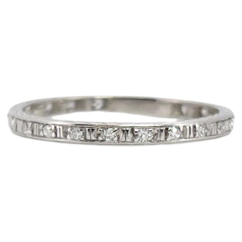 What does Art Deco ring mean?