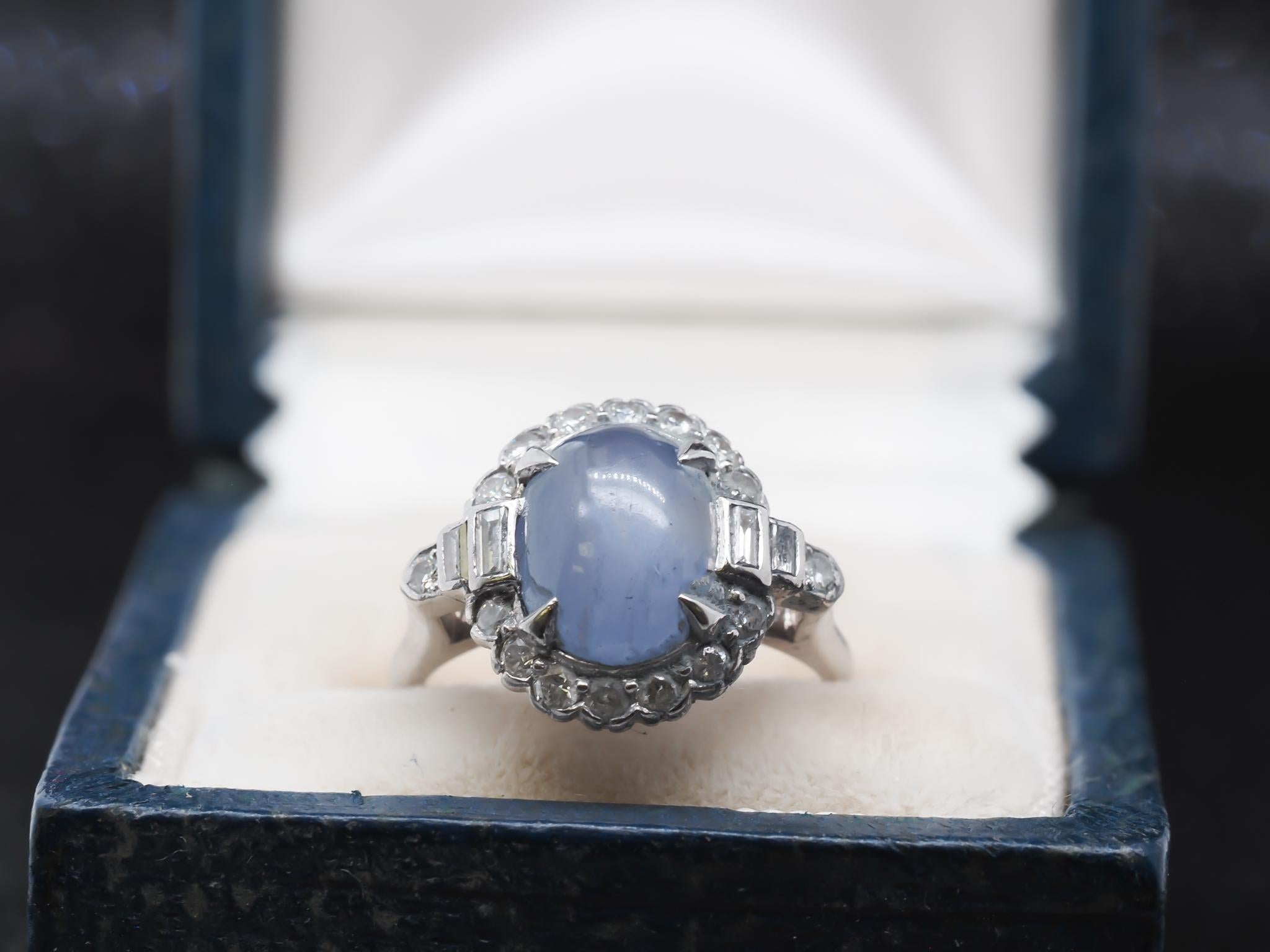 Platinum Art Deco Star Sapphire and Diamond Ring by Felger and Co. In Good Condition For Sale In Hicksville, NY