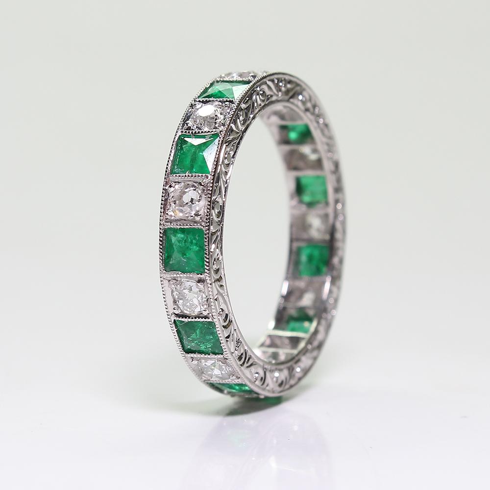 emerald and diamond eternity ring