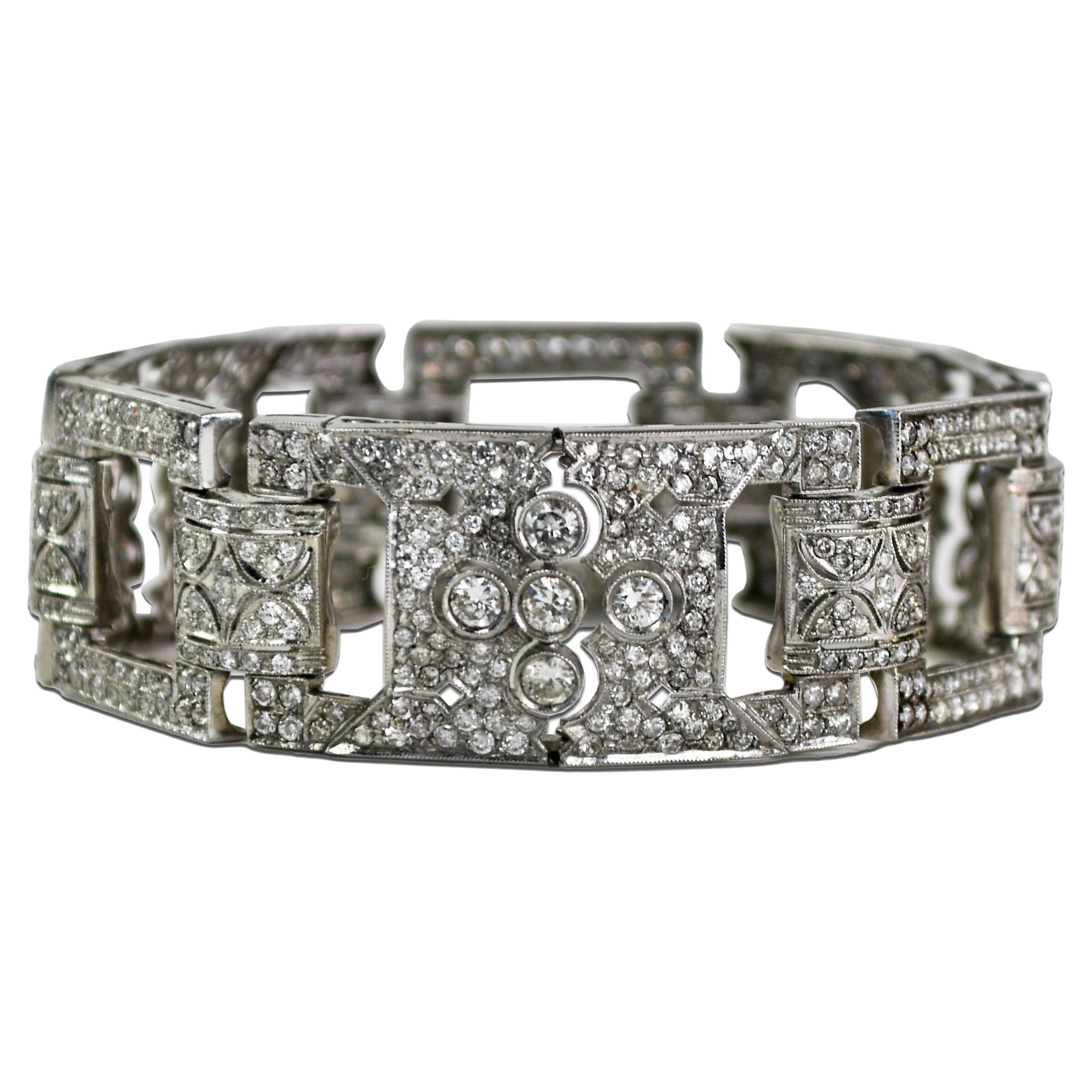 Bracelet en platine de style Art déco avec diamants de 8,30 carats TDW, pureté SI