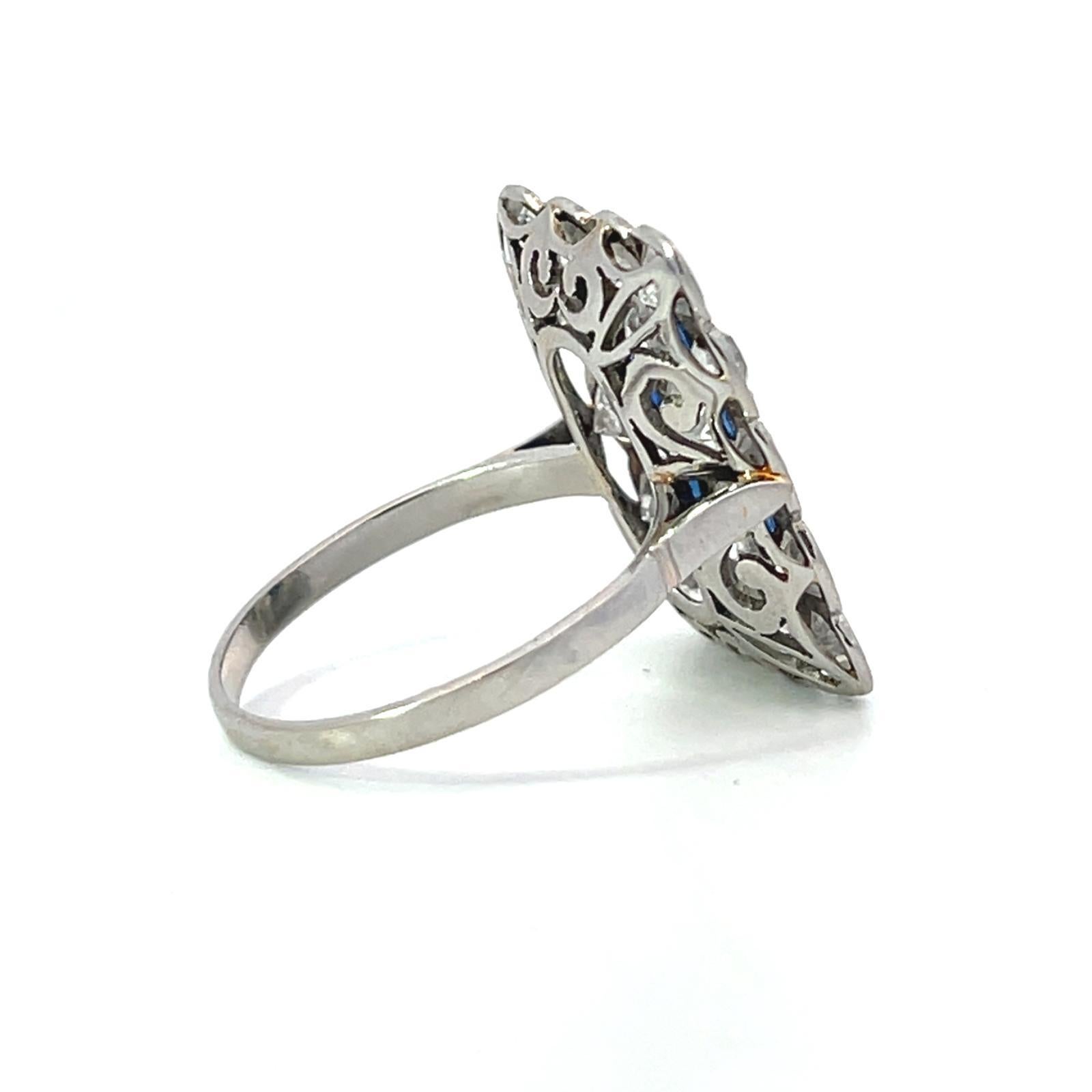 Bague en platine de style Art déco avec diamant et saphir Neuf - En vente à Miami, FL