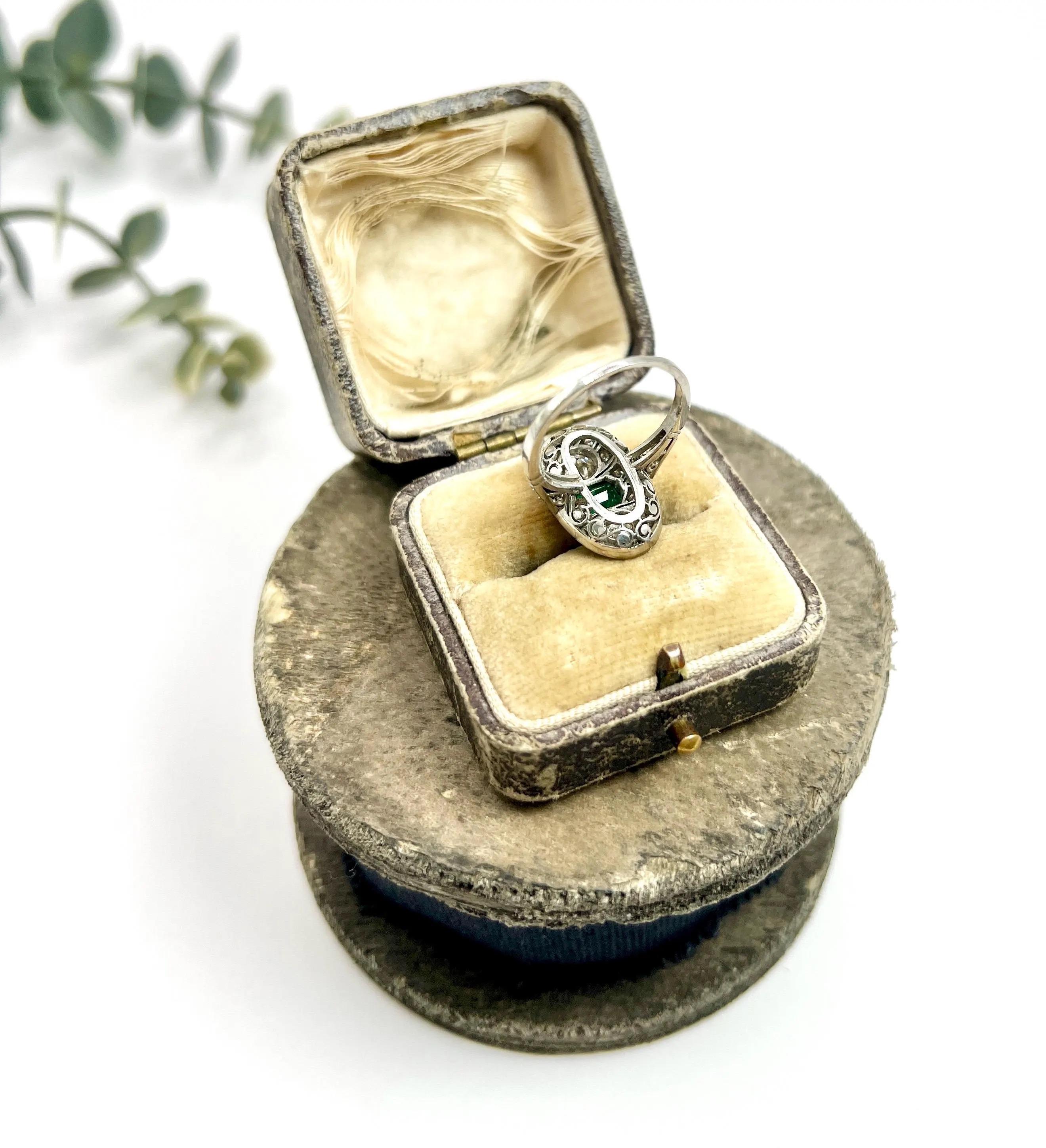 Platinum, Art Deco Style, Emerald & Diamond Oval Shield Shaped Ring For Sale 5