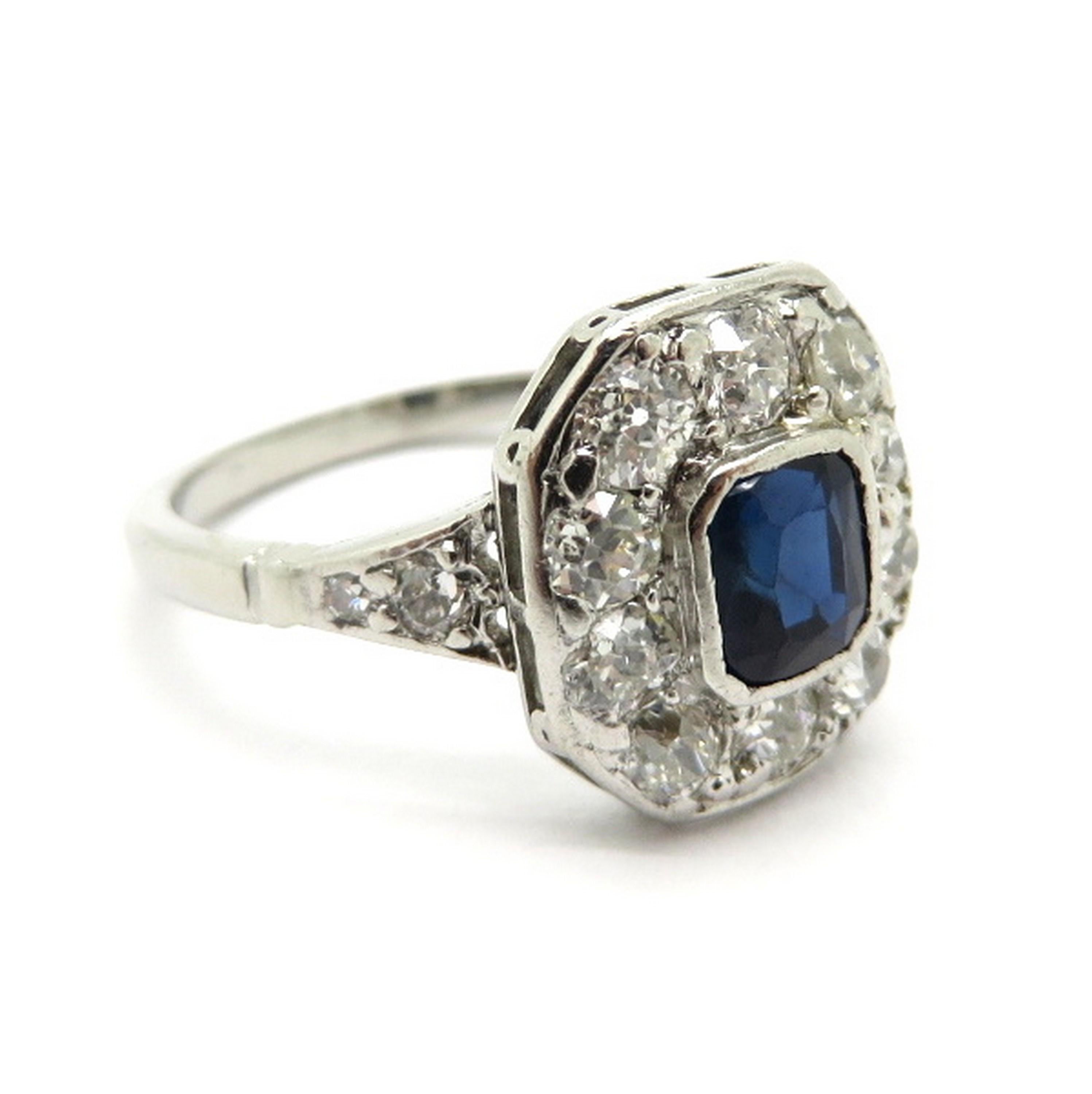 Platinum Art Deco Style Sapphire and Round Diamond Ring In Excellent Condition For Sale In Scottsdale, AZ