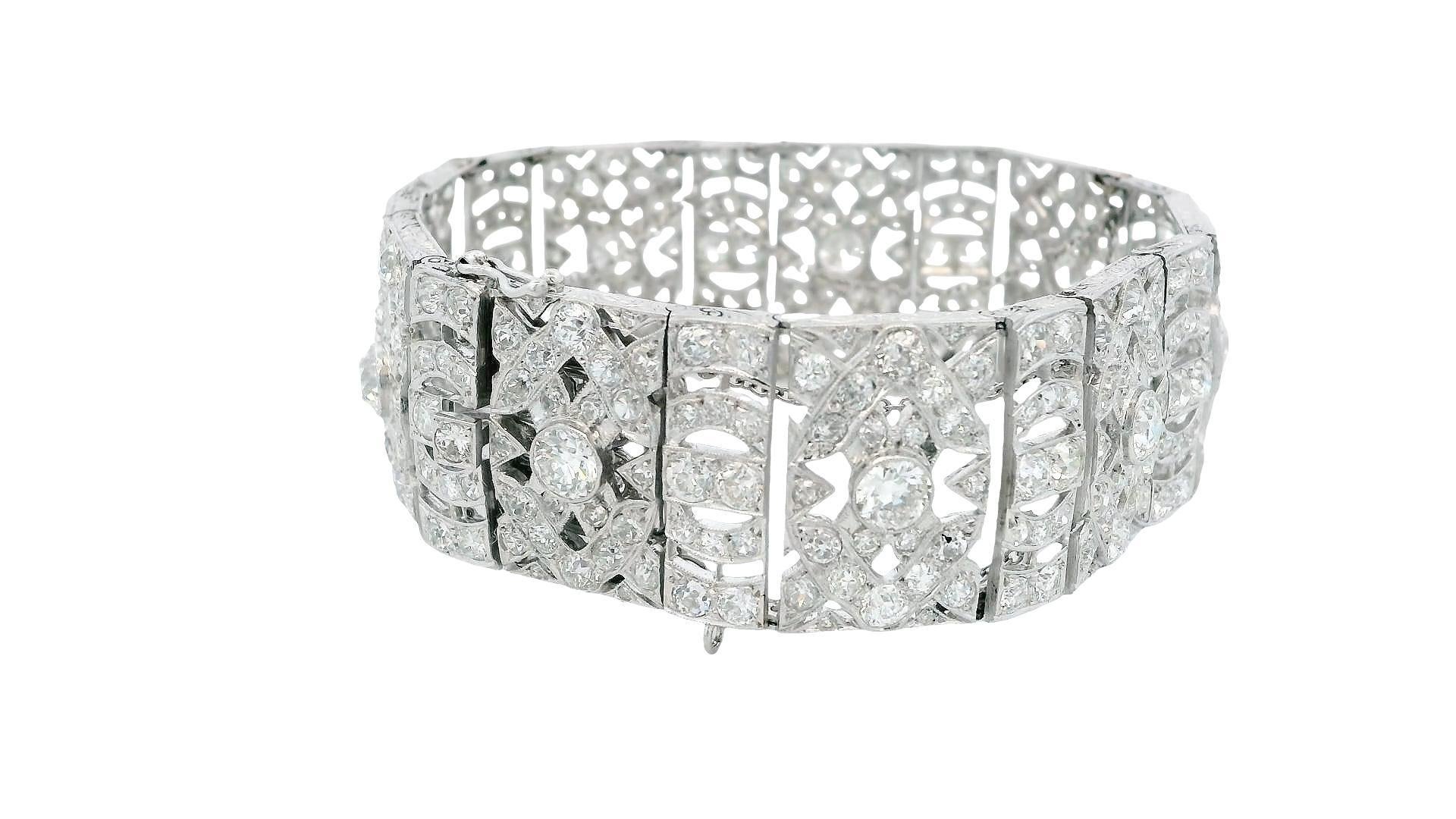 Taille ronde Bracelet Art-Déco en platine avec diamants 18 carats en vente