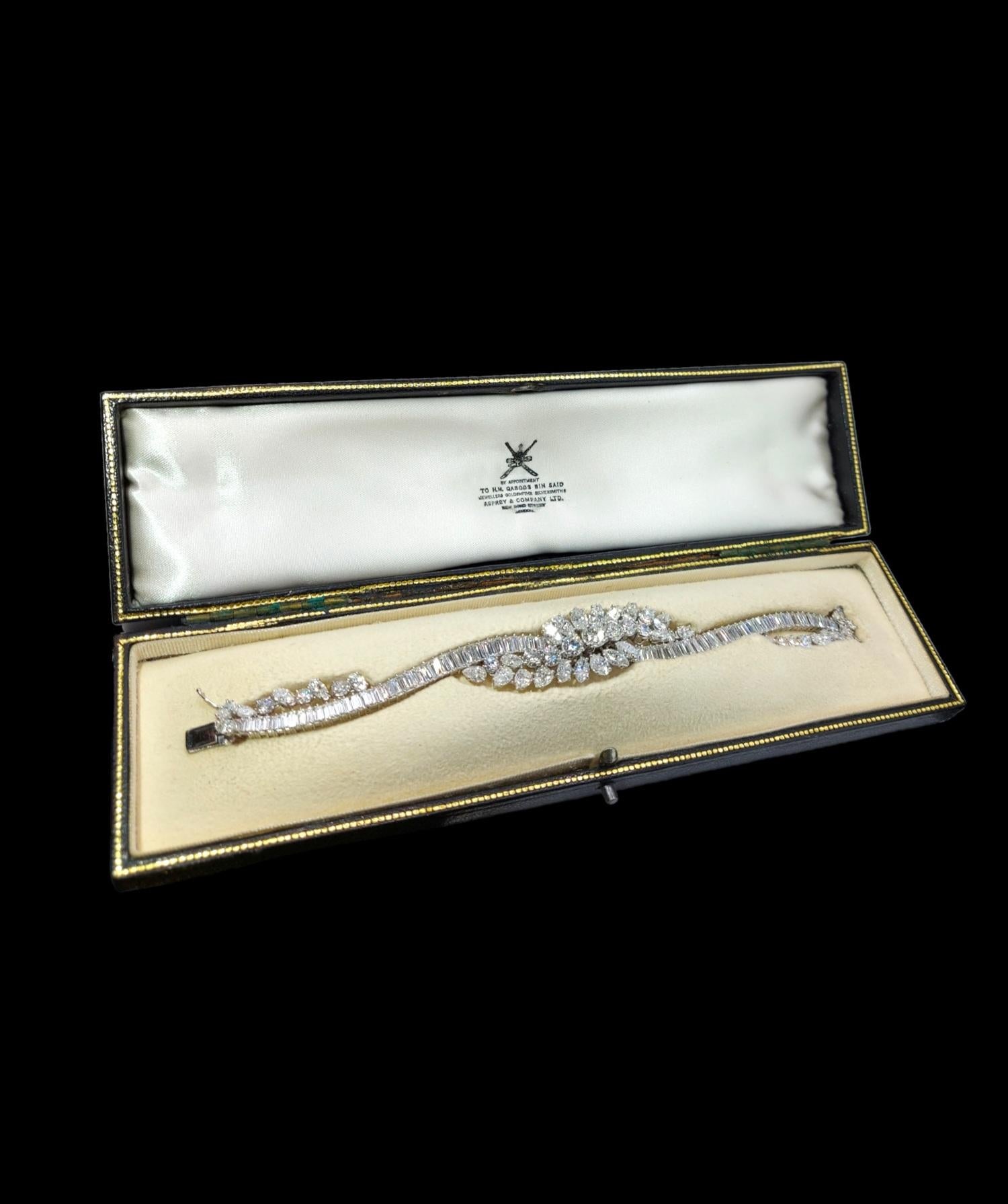 Platinum Asprey &Co 20 Ct Diamond Bracelet Estate to His Majesty Qaboos Bin Said For Sale 11