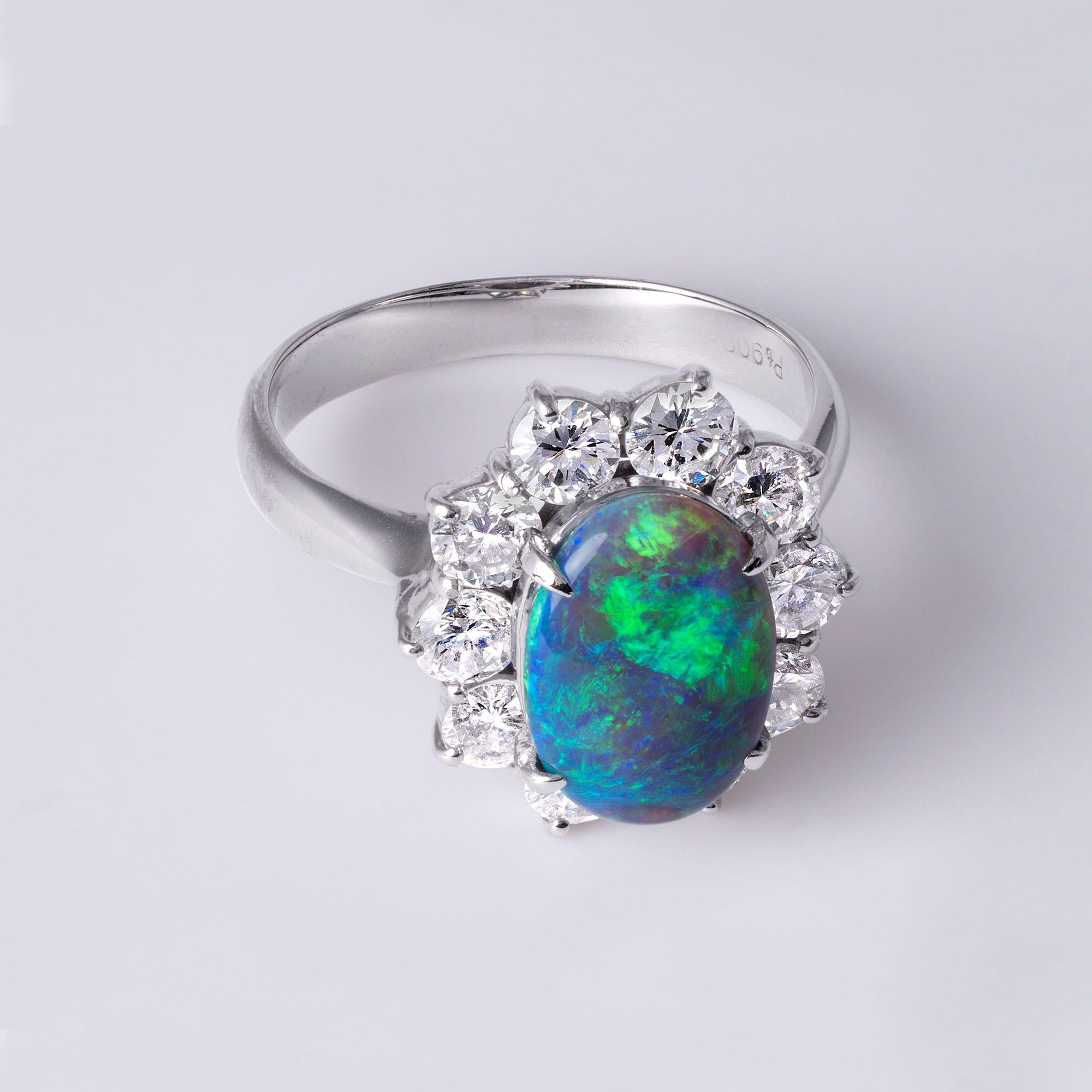 Women's or Men's Platinum Australian Opal and Diamond Vintage Ring - Size 7, Elegant Fine Jewelry