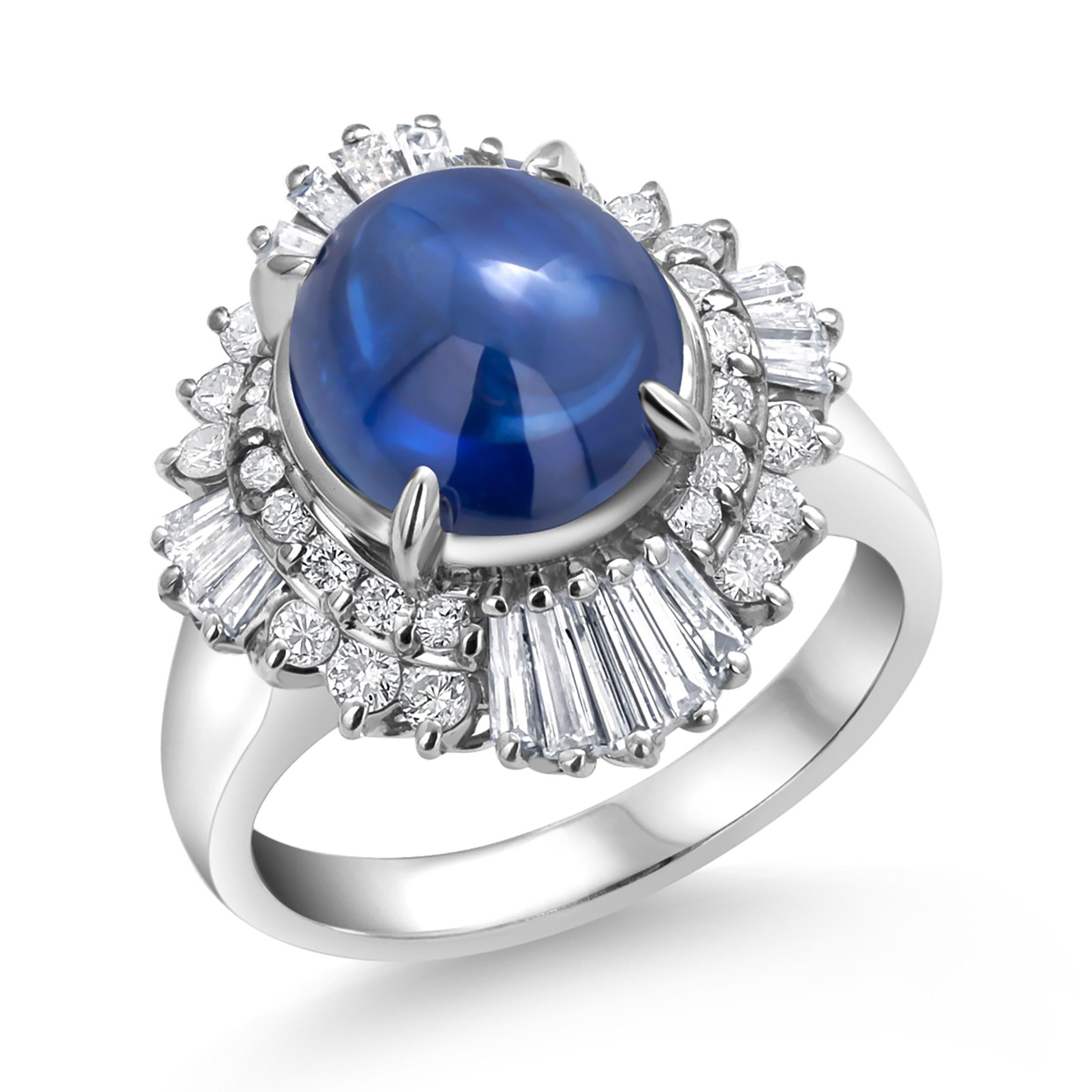 Platin Baguette-Cocktailring mit rundem Diamanten und Ceylon-Cabochon-Saphir 6 Karat für Damen oder Herren