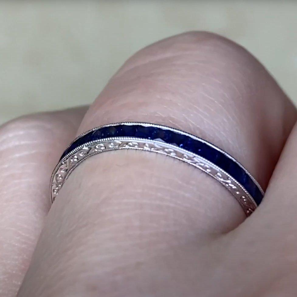 Platinum Band French Cut Sapphire Eternity Band (Approx 1.34-Carats), Platinum In Excellent Condition For Sale In New York, NY