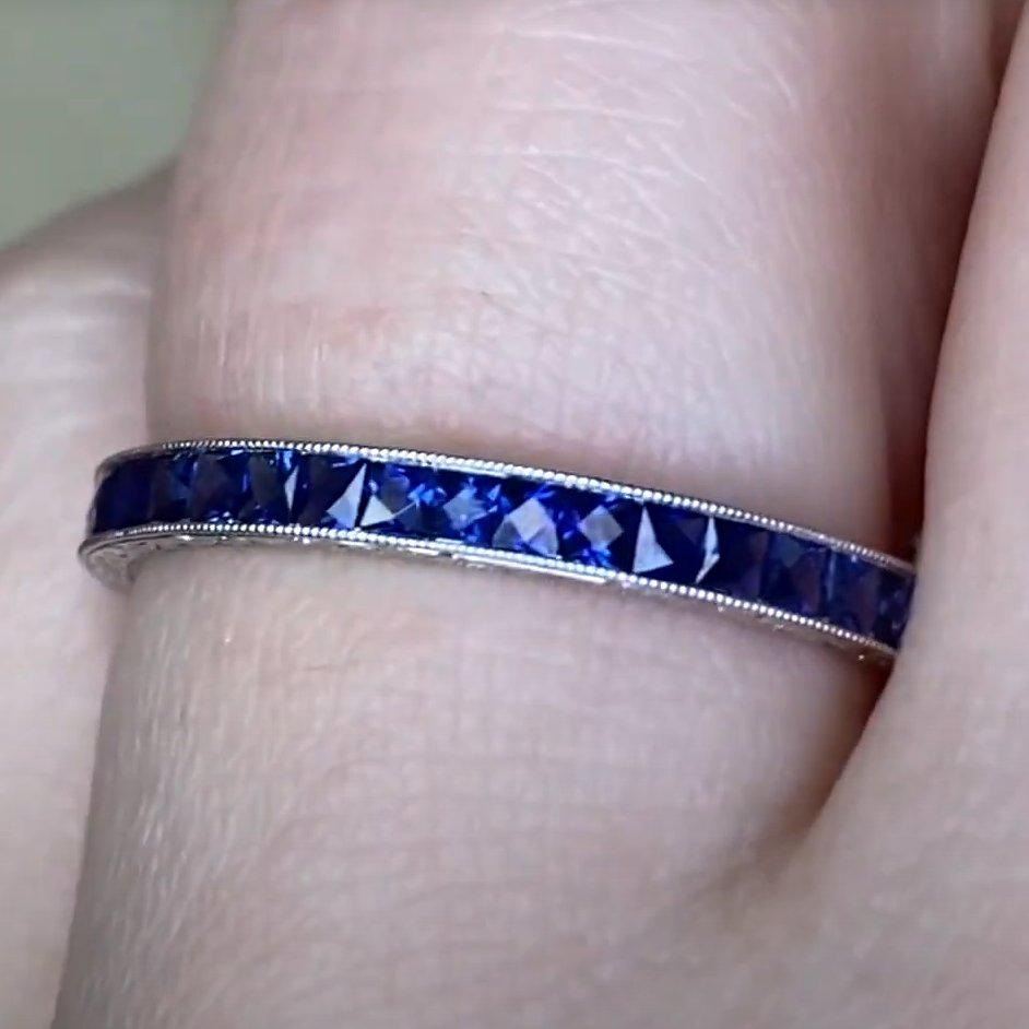Memoryring aus Platin mit französischem Saphirschliff (ca. 1.34-karätigem Platin), Platin Damen im Angebot