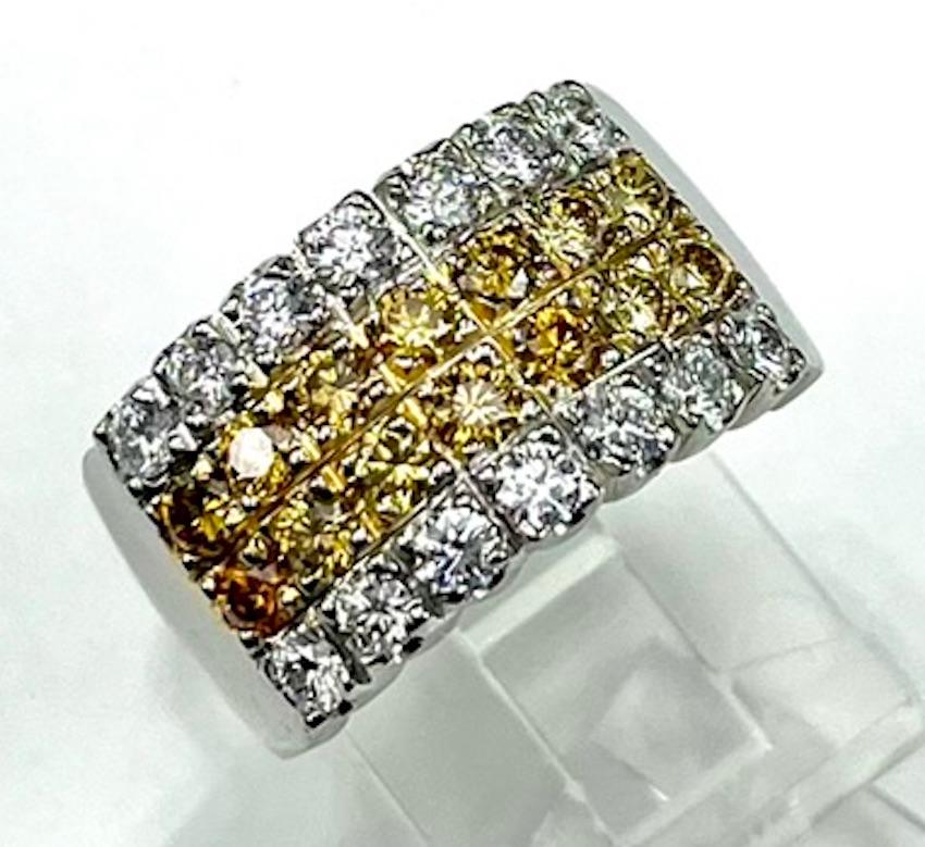 Platinum Band With Natural Yellow and Natural White Diamonds In New Condition For Sale In San Diego, CA