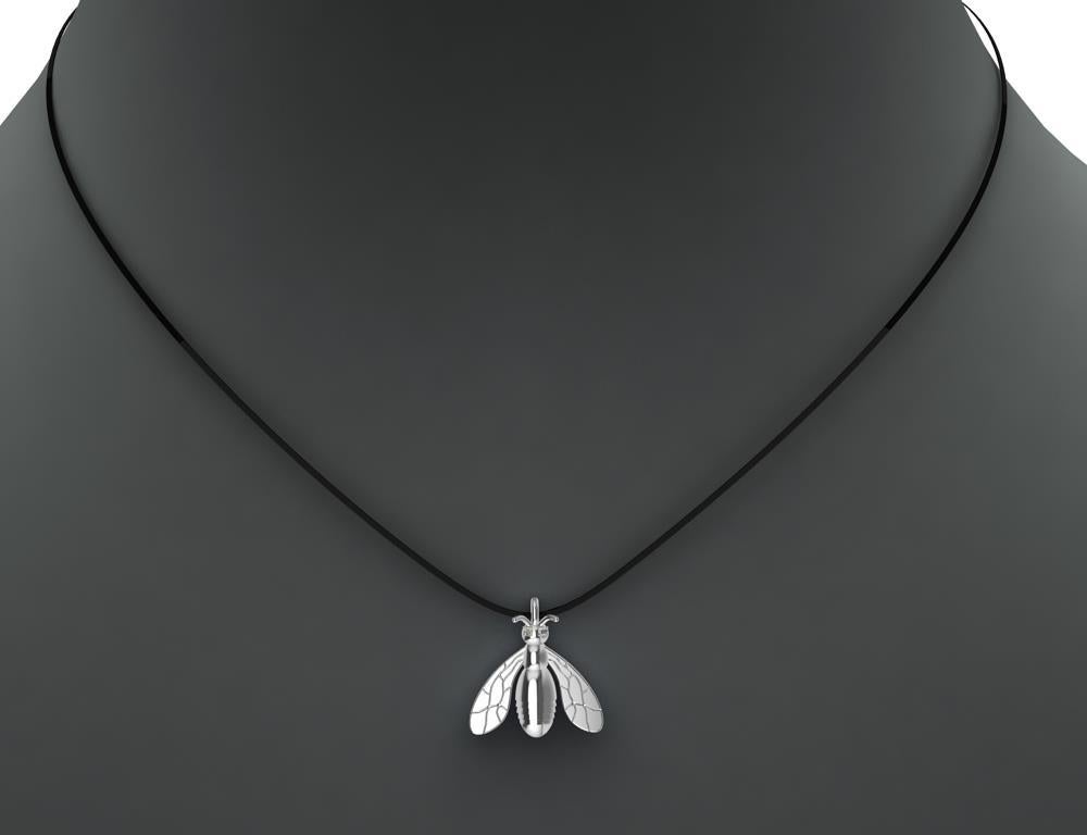 Contemporary Platinum Bee Pendant Necklace with Diamonds For Sale