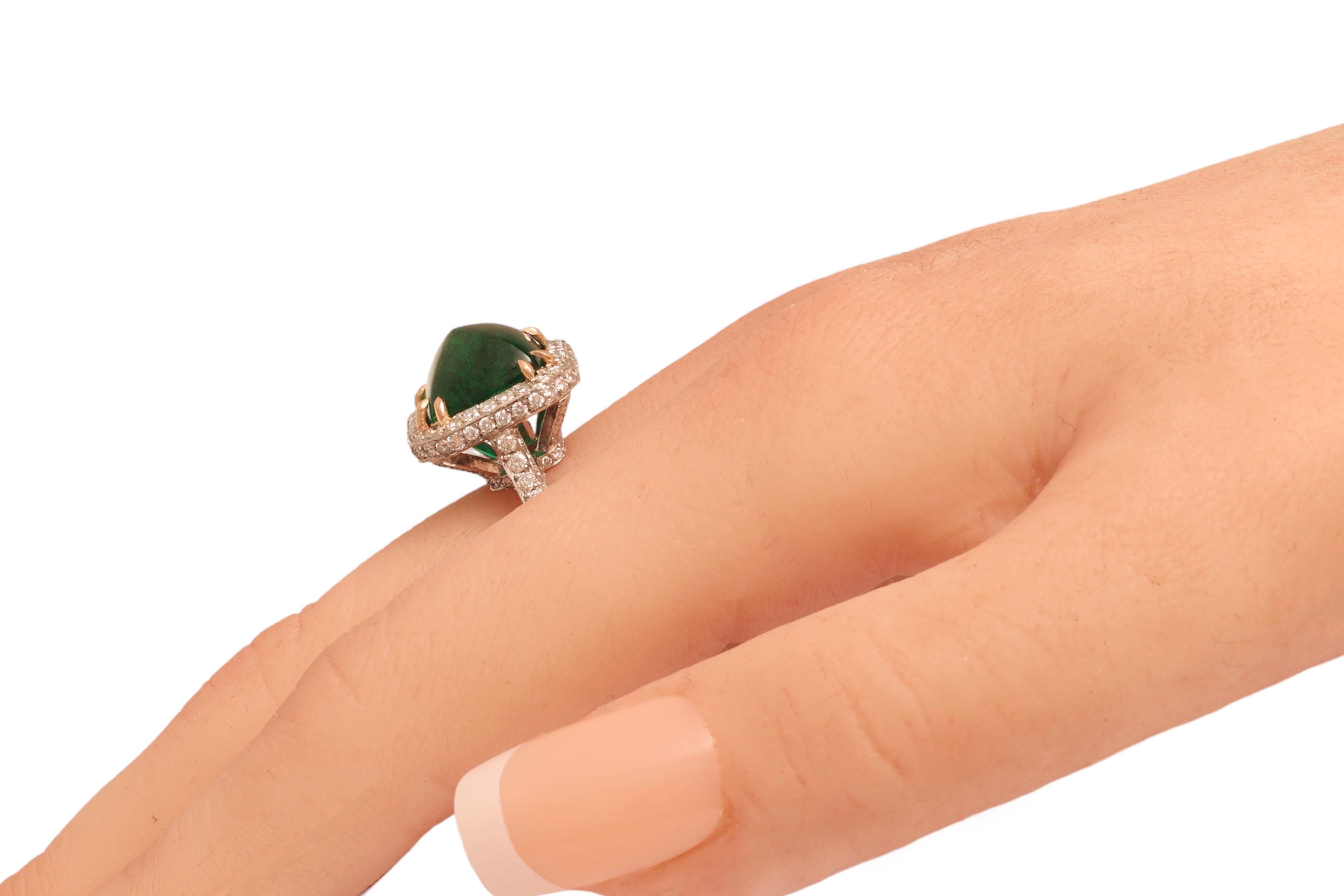 Platinum Bez Ambar Sugarloaf Cabochon 6 Ct Intense Green Emerald & Diamond Ring For Sale 4