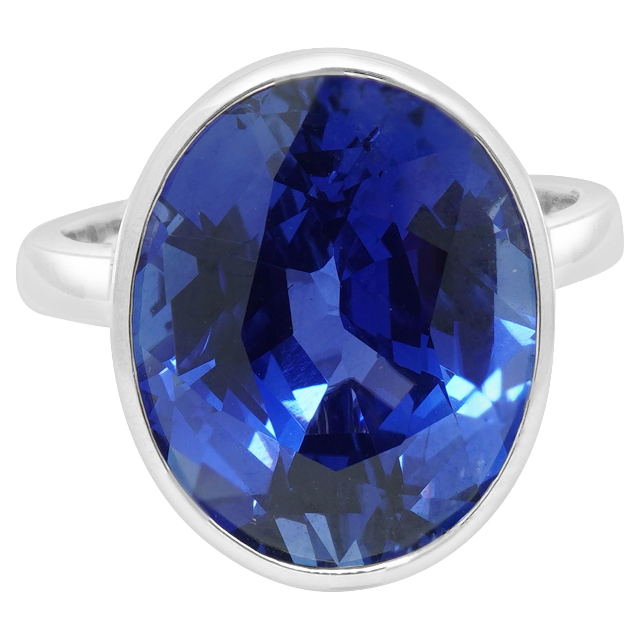 Platin Lünette Set Oval Saphir Solitaire Ring