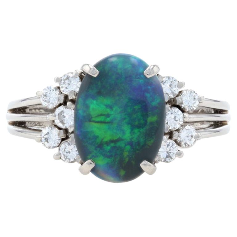 Im Angebot: Platin Ring mit schwarzem Opal und Diamant, 900er ovaler Cabochon-Schliff 1,57 ctw ()