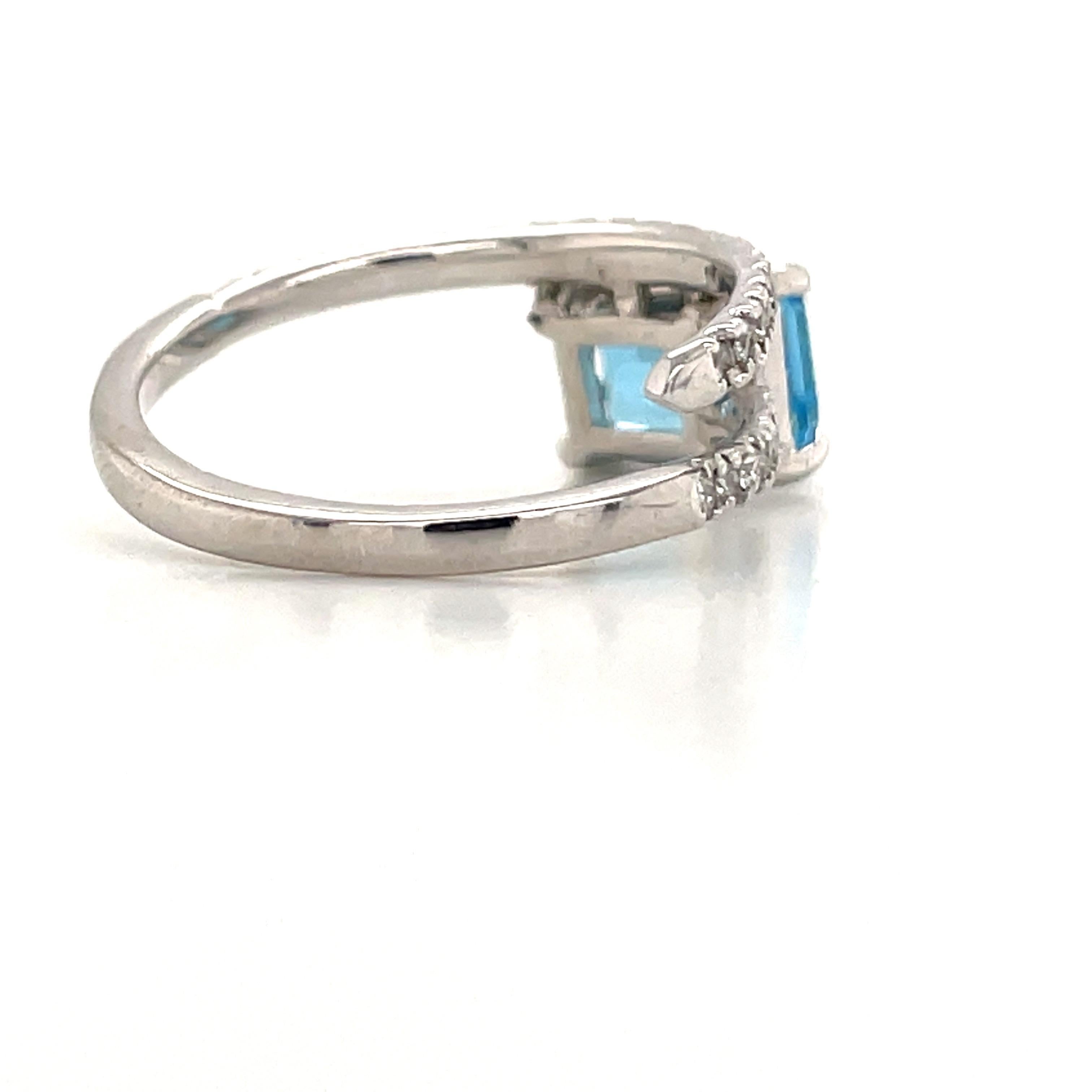 Platinum Blue Topaz Diamond Crossover Ring 1.31 Carats 2