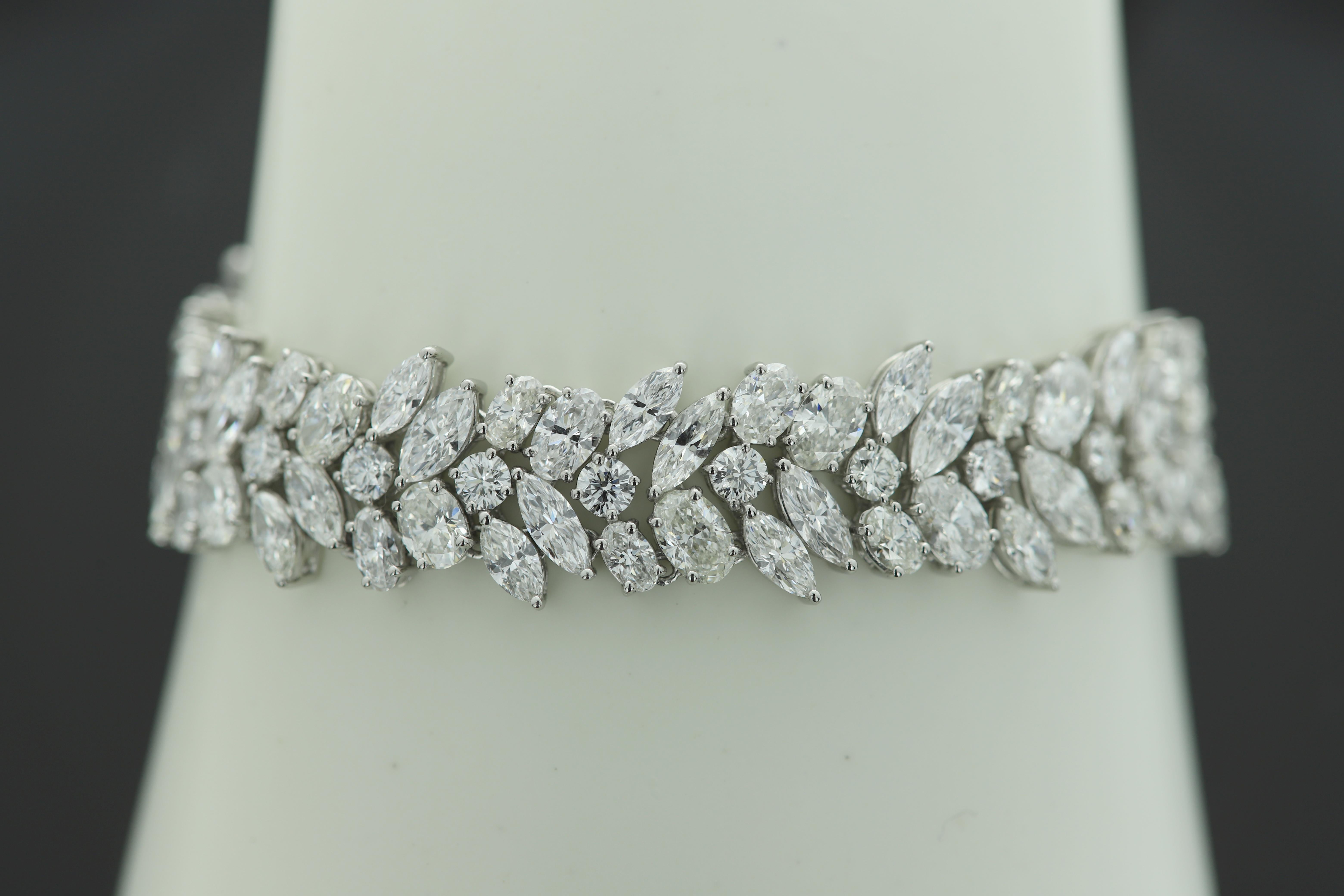 Platinum Bracelet 25 Carat Marquise and Oval Mix Diamonds Free Style For Sale 5