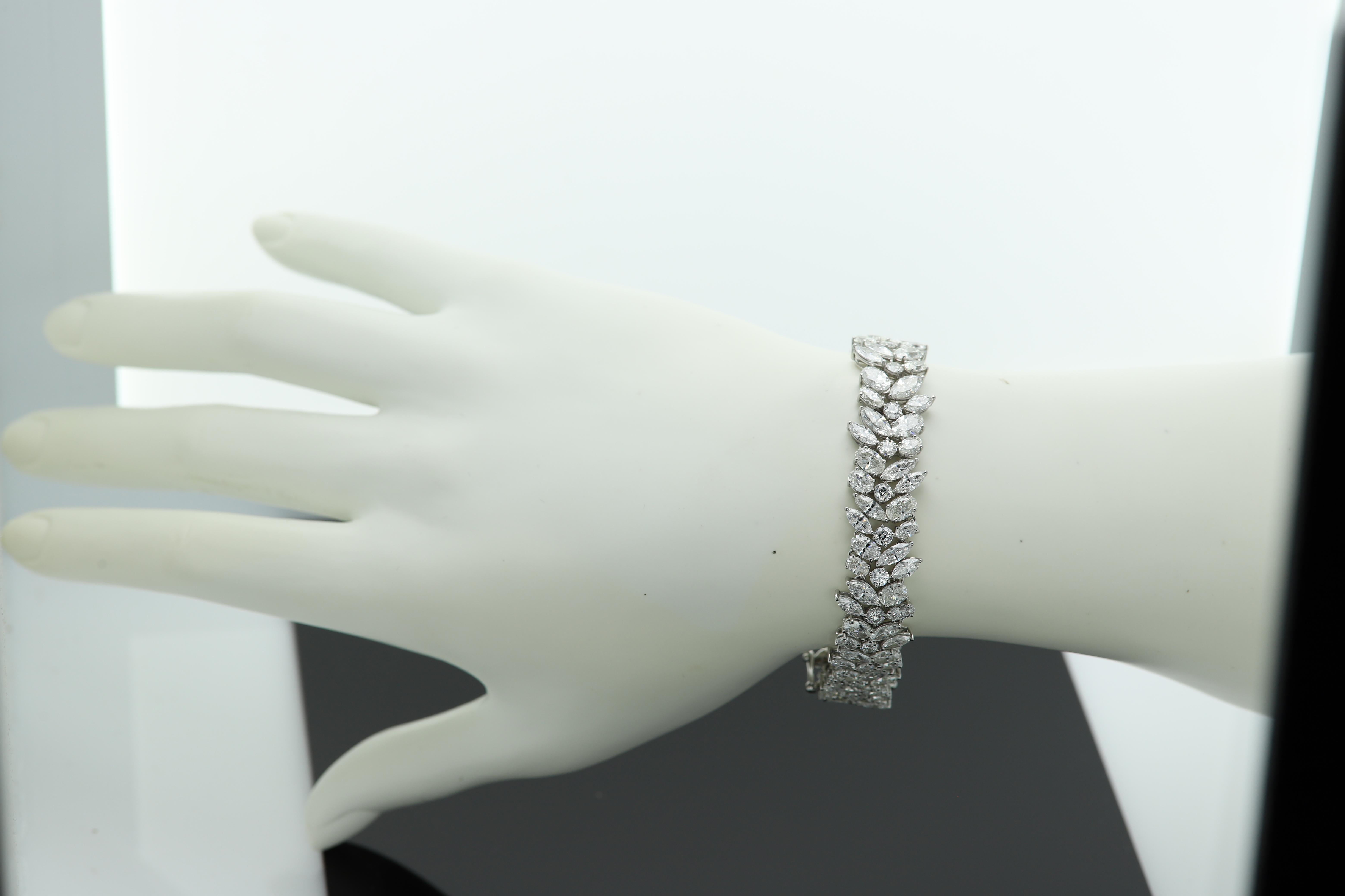 Platinum Bracelet 25 Carat Marquise and Oval Mix Diamonds Free Style For Sale 4