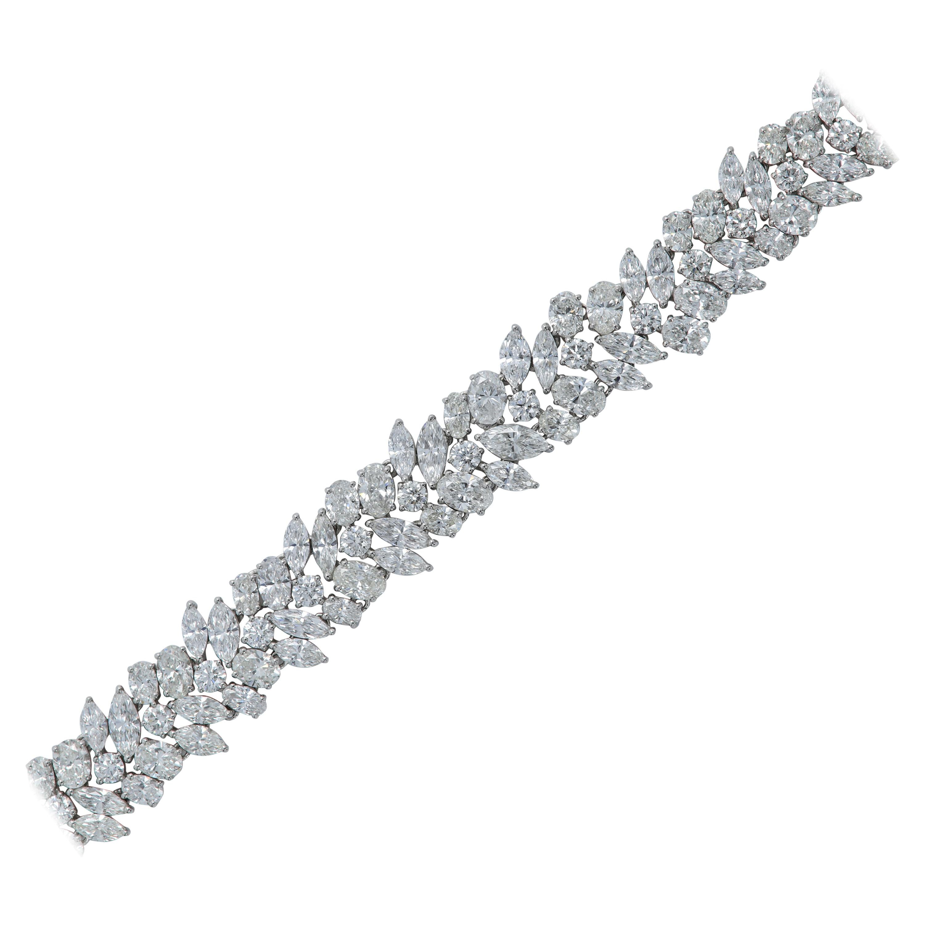 Bracelet en platine avec diamants taille marquise et ovale de 25 carats, style libre