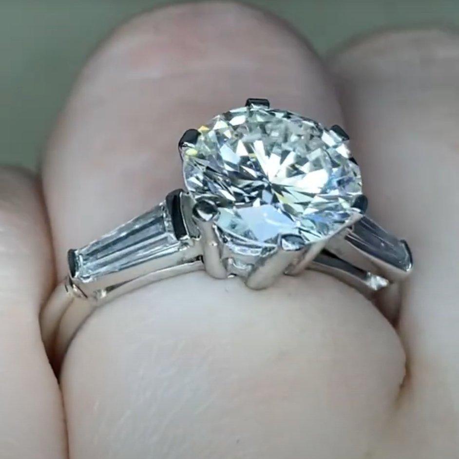 Verlobungsring aus Platin mit Brillanten (GIA ca. 2,50 Karat), Platin (Rundschliff) im Angebot