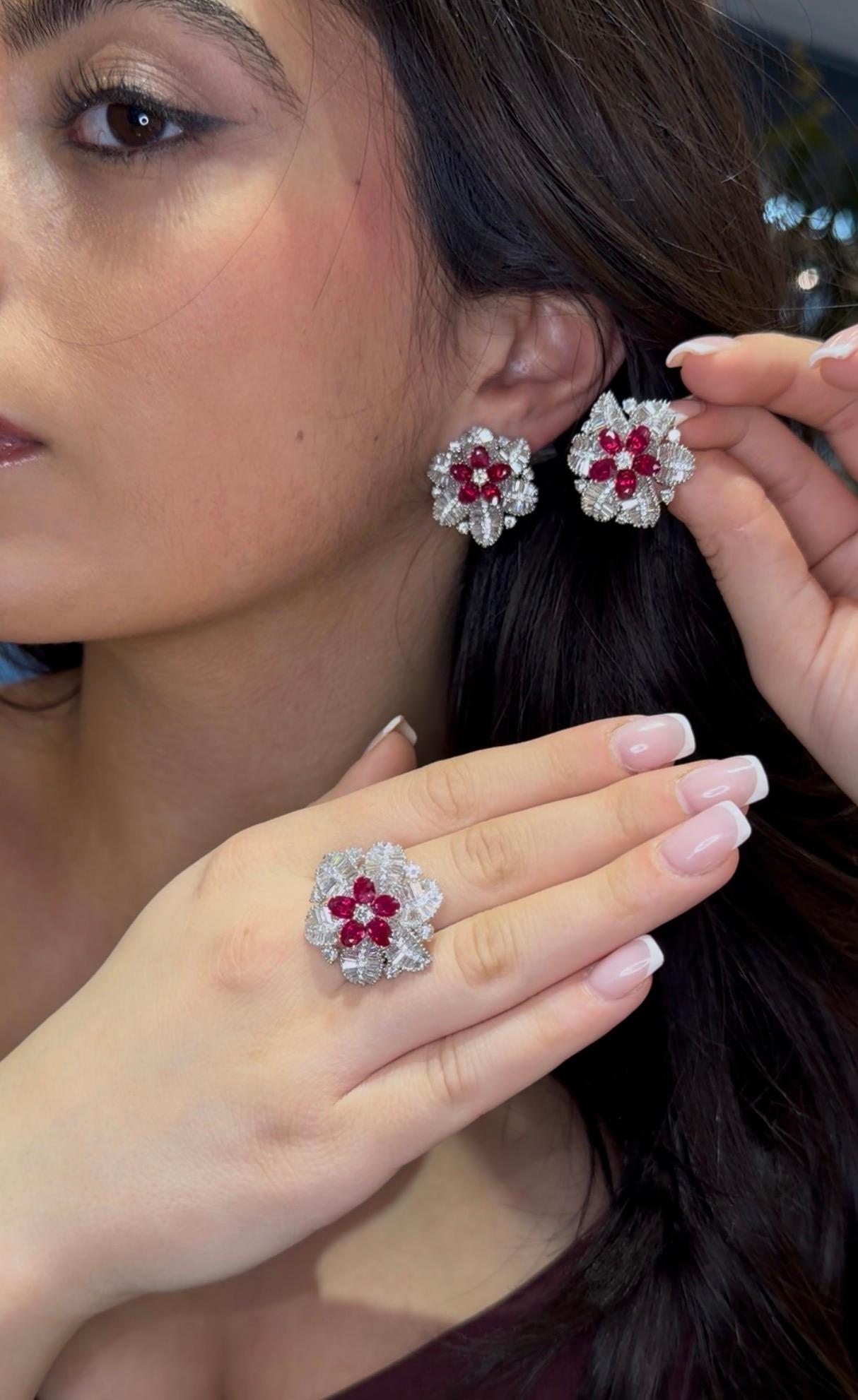 Suite di rubini birmani e diamanti baguette in platino (set) - Orecchini e anello da 19,15 carati in vendita 6