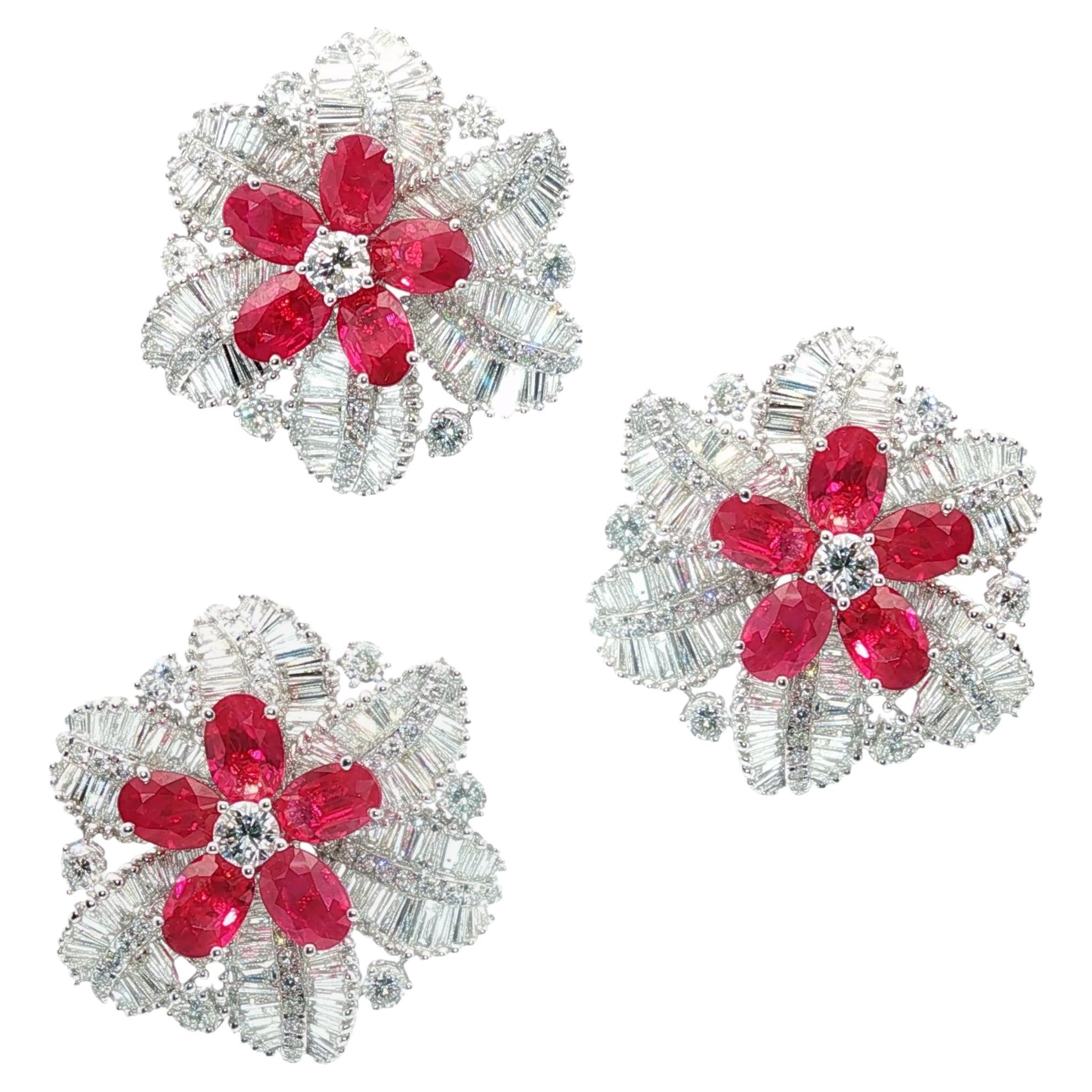 Suite di rubini birmani e diamanti baguette in platino (set) - Orecchini e anello da 19,15 carati in vendita