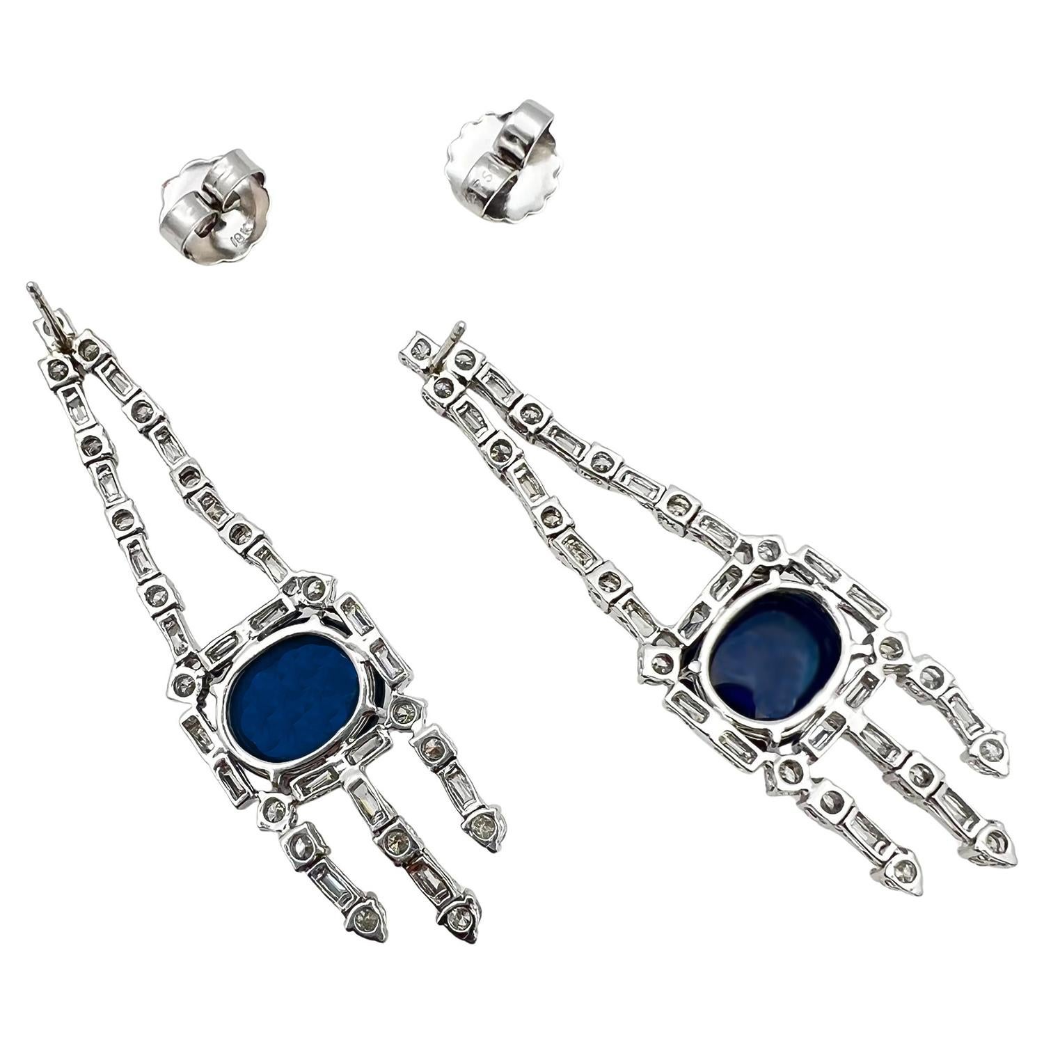 Taille cabochon Boucles d'oreilles chandelier en platine, saphir et diamant en vente