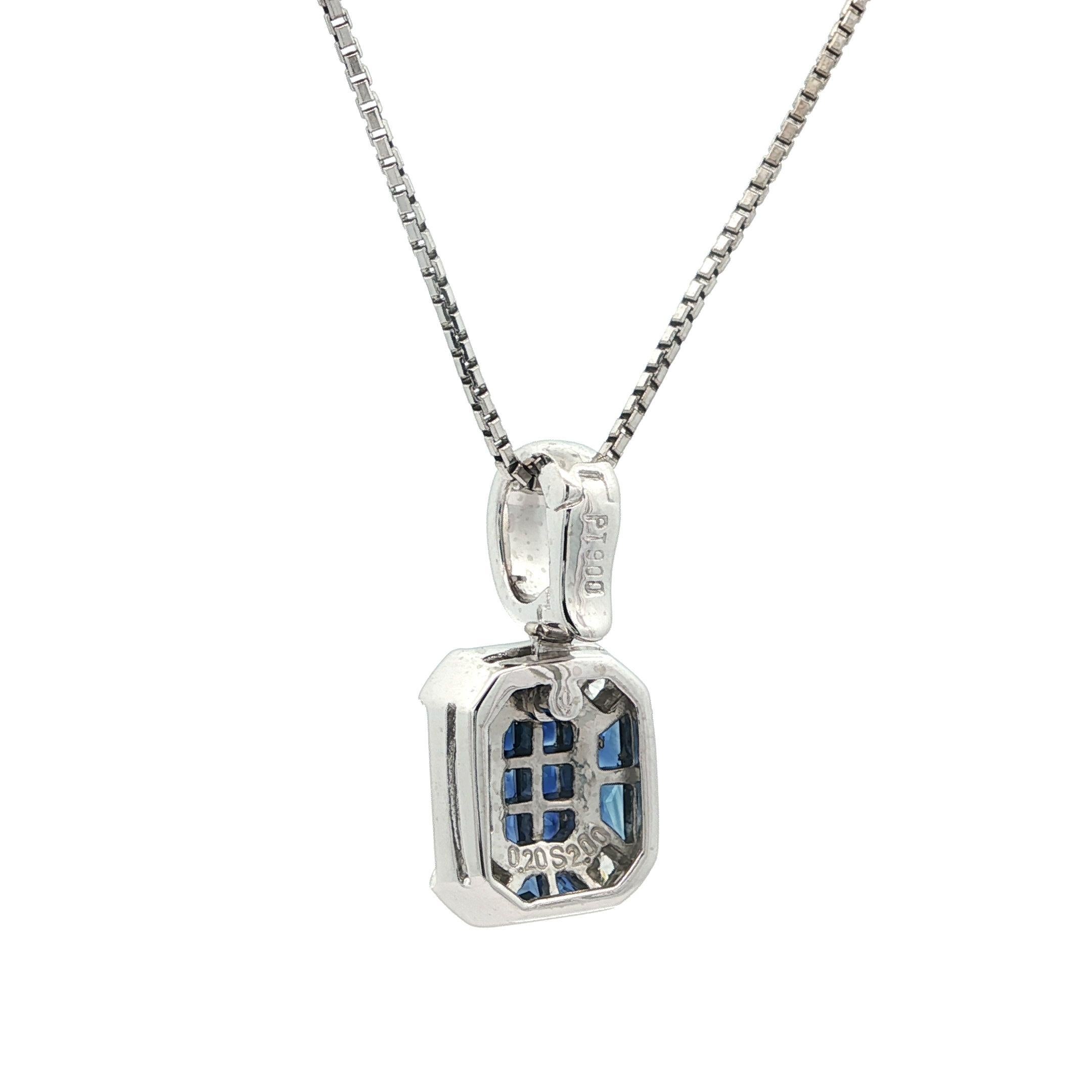 Collier en platine avec saphir bleu royal taillé en calibre et diamant pour rehausser le collier en vente 2