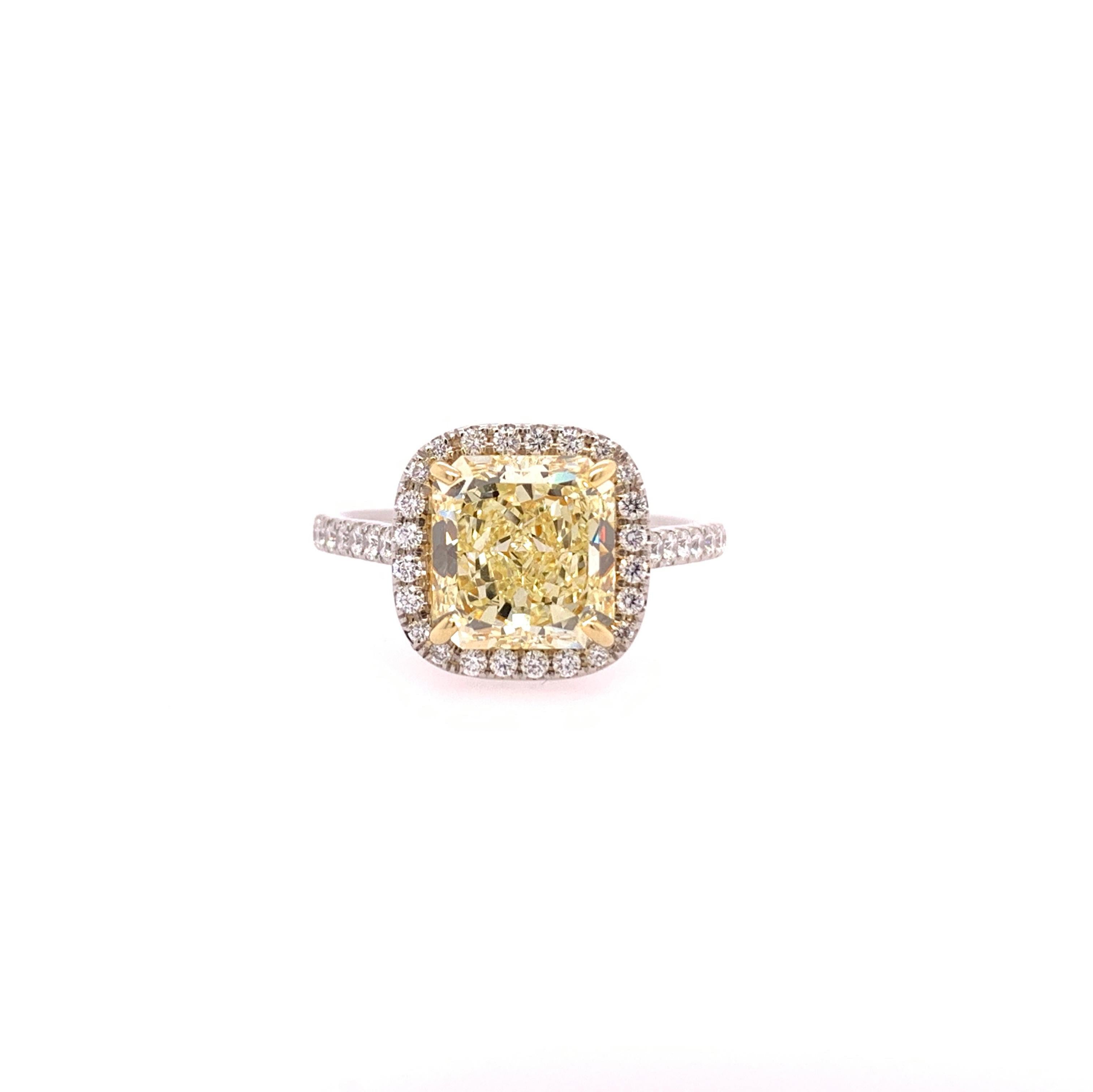 GIA zertifiziert 2,64 Karat natürlichen Fancy Gelb VVS1 Diamant Plat Verlobungsring (Radiantschliff) im Angebot