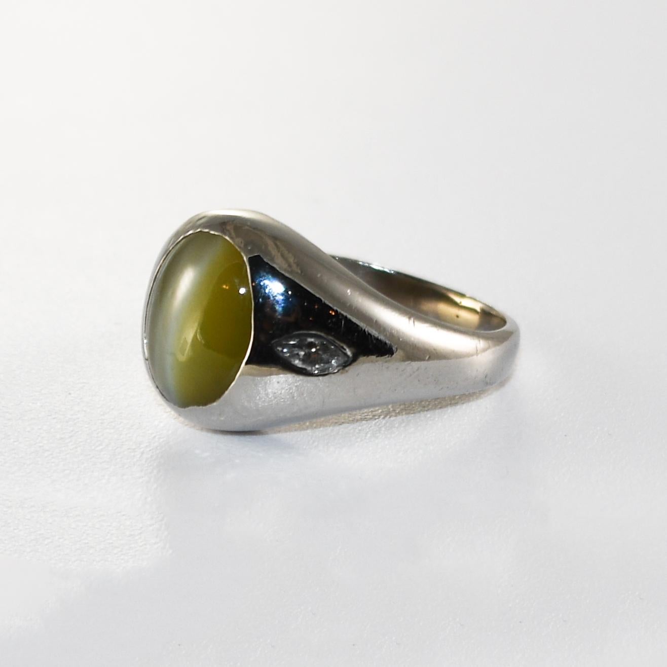 Anello in platino con crisoberillo occhio di gatto 10.1g in vendita 1