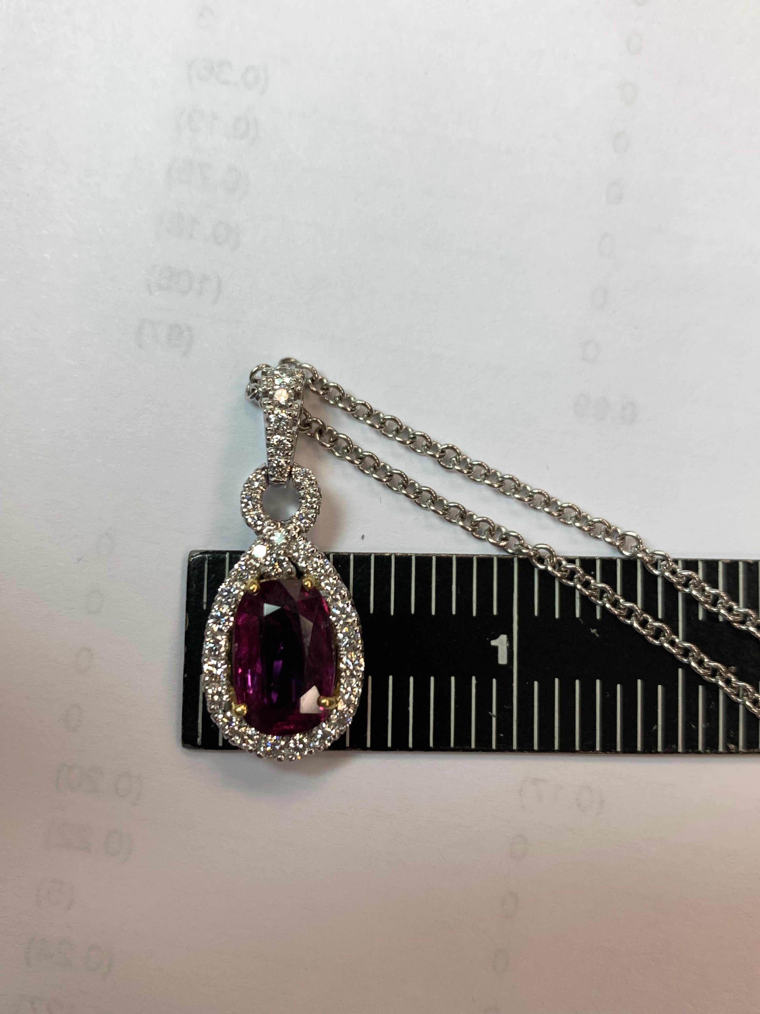 Platinum Certified 3.85 Carat Natural Diamond & Pink Sapphire Thai Ruby Pendant For Sale 2