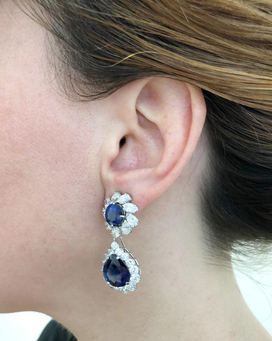 Zeitgenössische abnehmbare Saphir-Diamant-Tropfen-Ohrringe (Gemischter Schliff) im Angebot