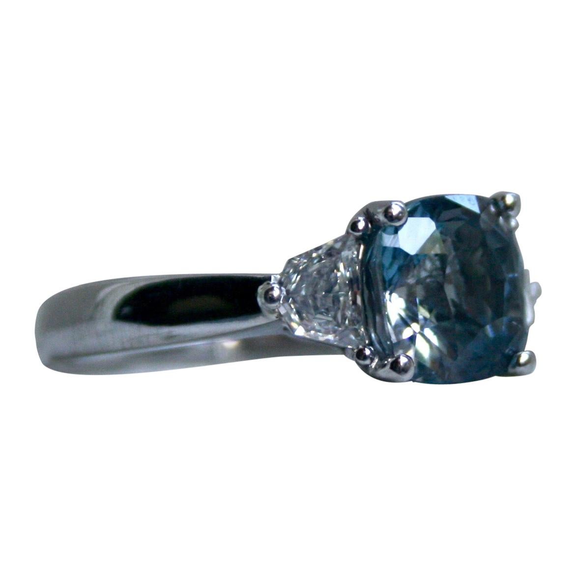 Platinum Ceylon Sapphire Three-Stone Ring with Shield Cut Diamonds 3.69 Carat