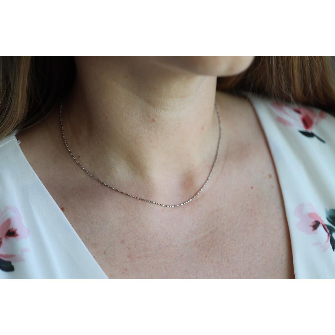 Collana a catena in platino. PT850 Collana a catena con perline in platino. 1mm 15,5in in vendita 4