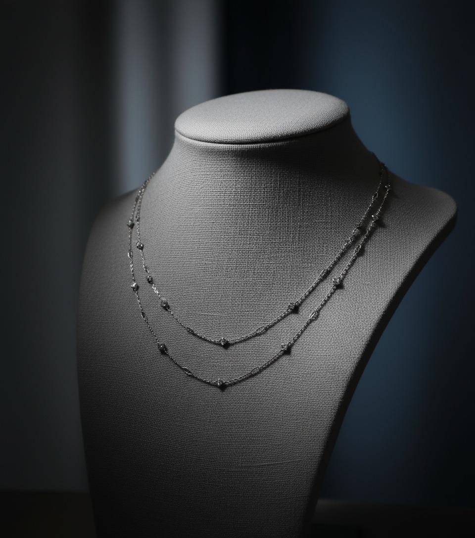 Platinum Chain Necklace with 5.35 CTS in Diamonds in vendita 3