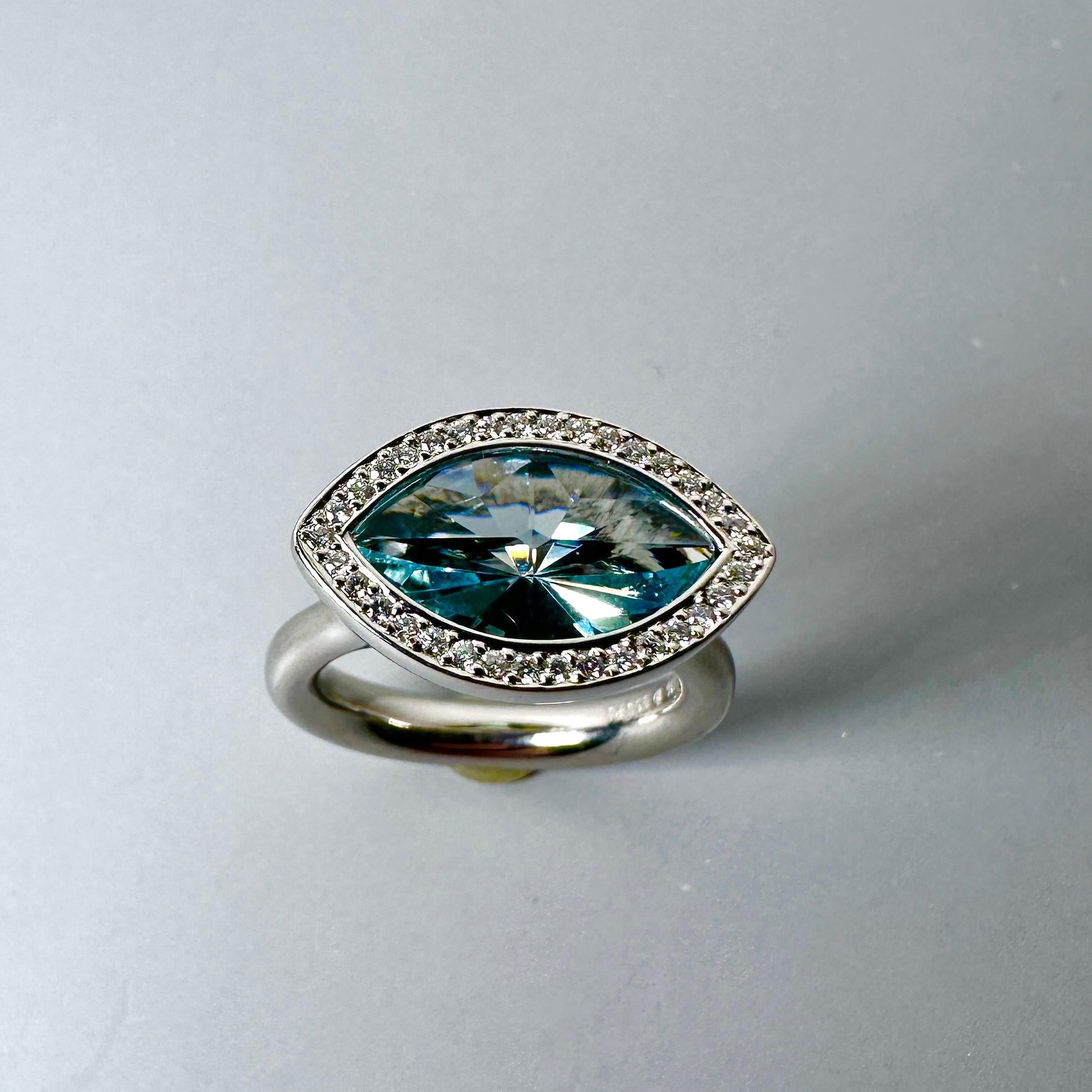 Contemporary Platinum Cocktail Ring, Blue Aquamarine, Diamonds F-vs 0.15ct For Sale
