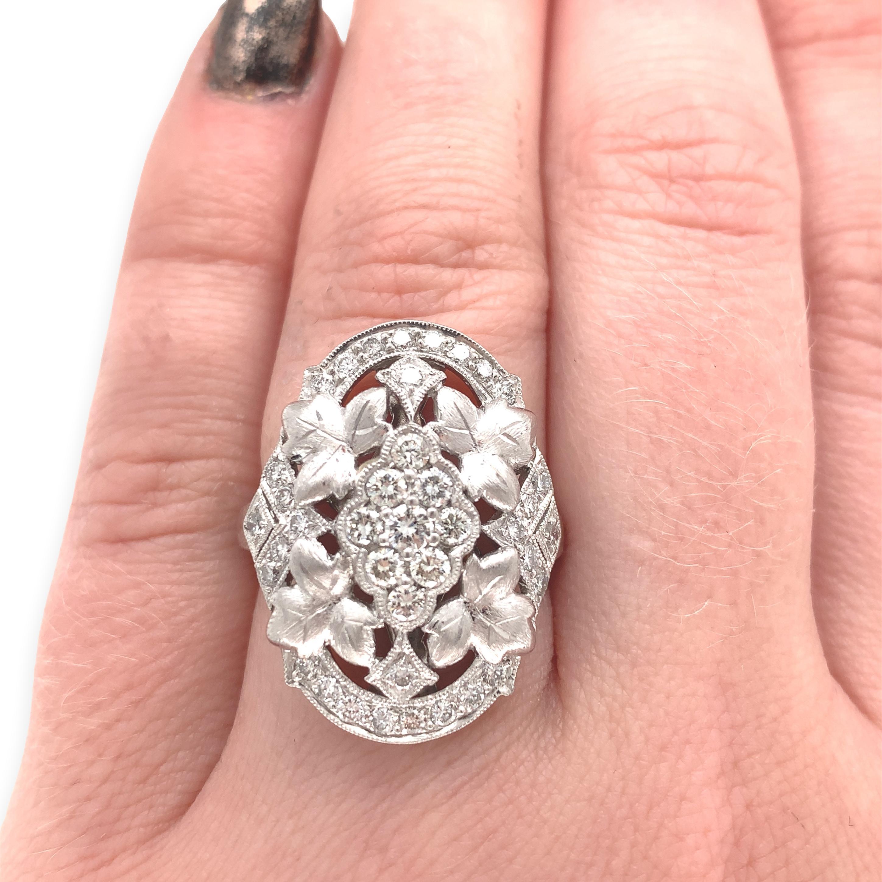 Platinum Cocktail Ring with 1.10ct TW Diamonds In Excellent Condition For Sale In Big Bend, WI