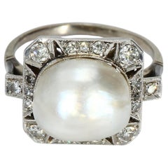 Anello Cocktail in platino con perla bianca e diamanti