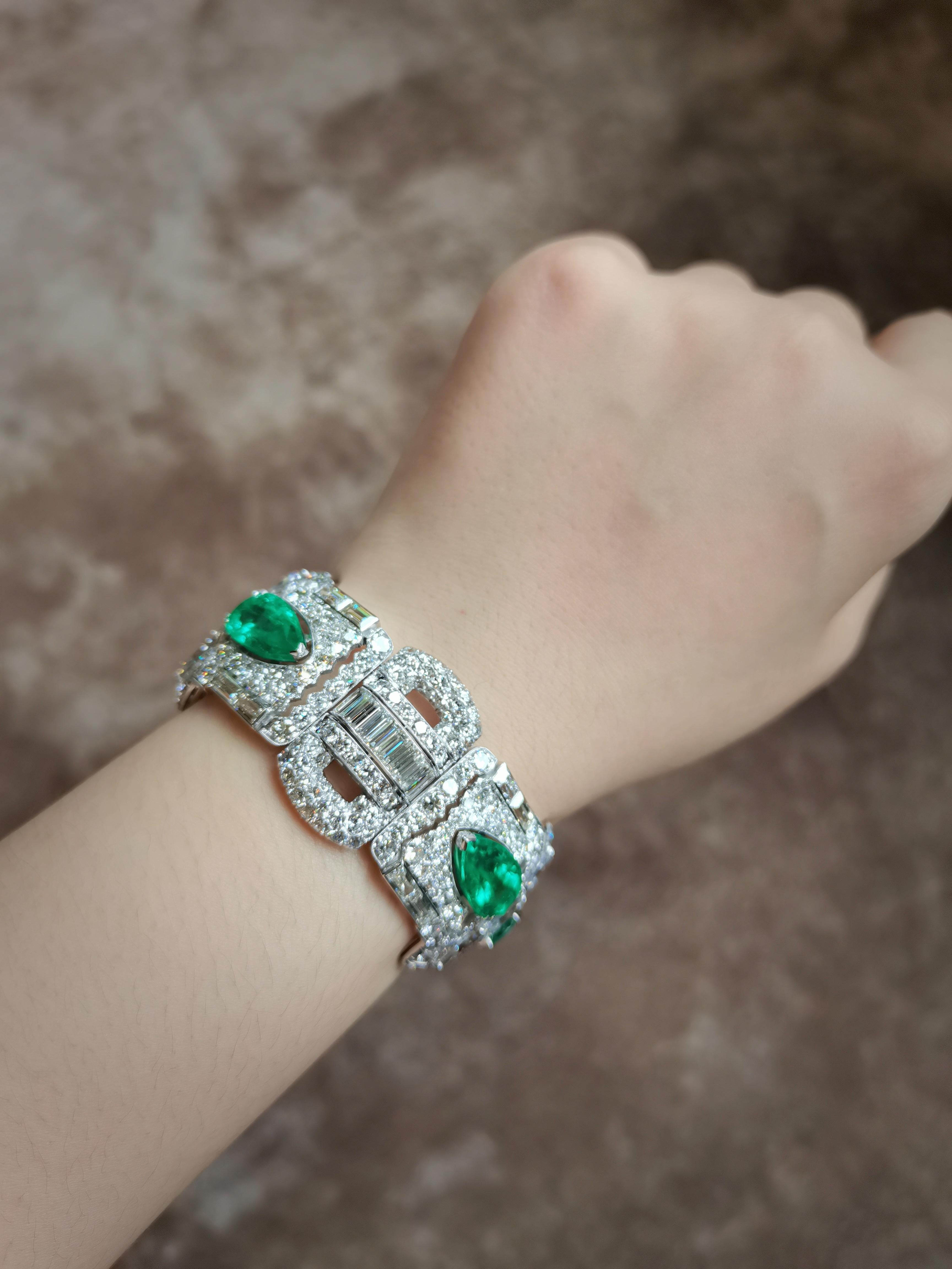 Women's or Men's Platinum Colombia Emerald Diamond Bracelet, SSEF For Sale