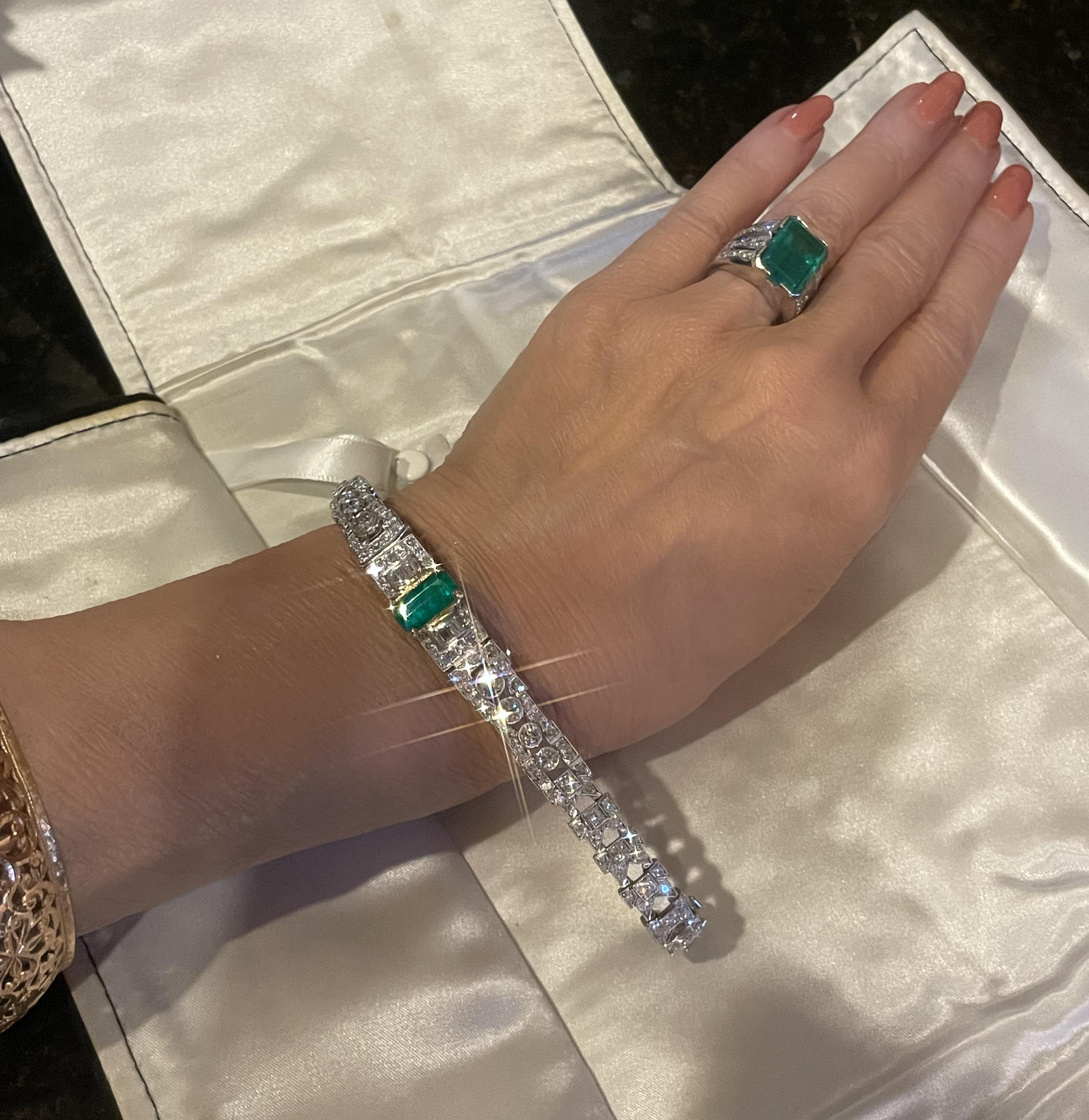 Platinum Colombian Emerald Diamond Bracelet GIA Vintage VS Old Mine 11.67 Carats For Sale 5